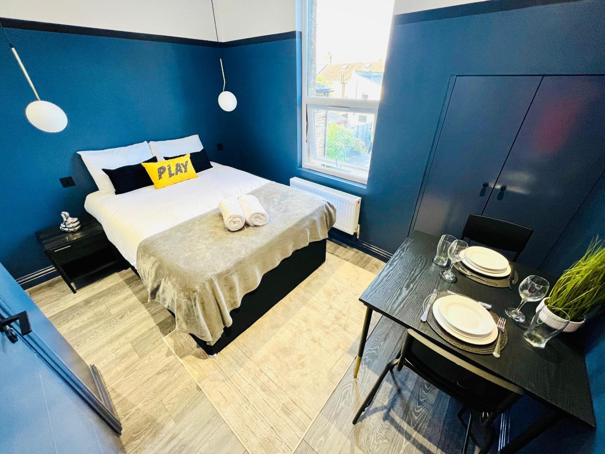 61 Studio, Ideal For Tourists High Recommend!!! Pensión Londres