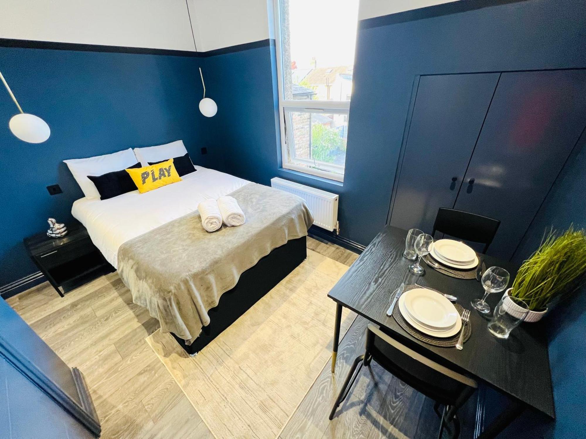 61 Studio, Ideal For Tourists High Recommend!!! Pensión *