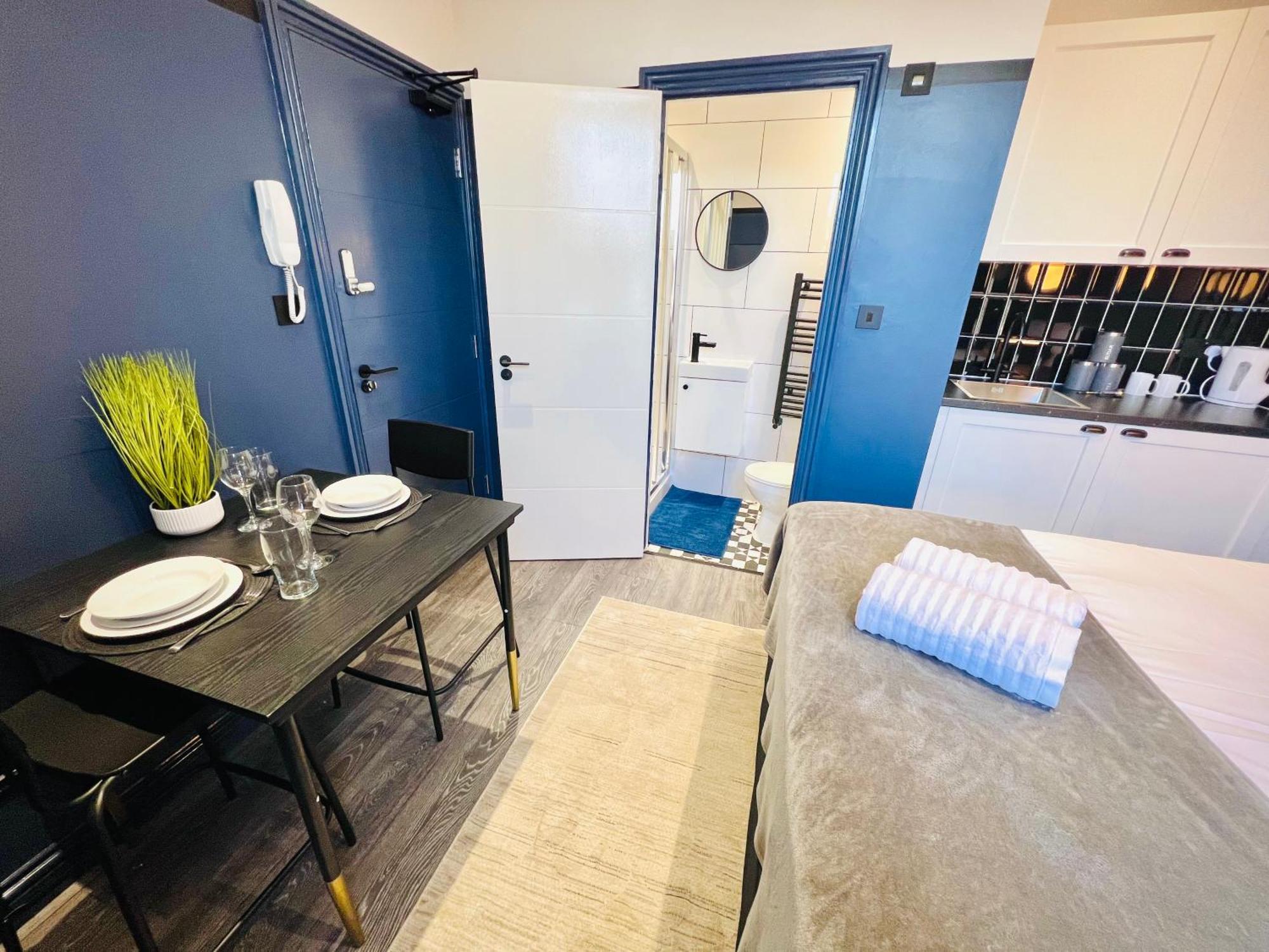 61 Studio, Ideal For Tourists High Recommend!!! Londres