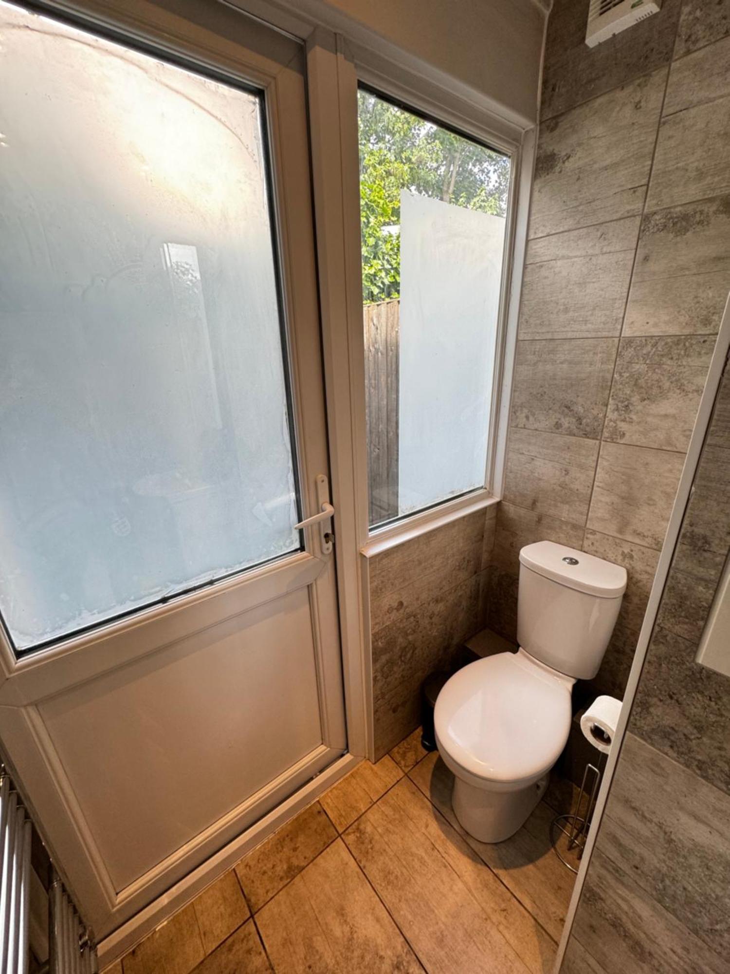 En-suite Bedroom For Up To 4! Sofa Bed - Near Stratford Gasthuis *