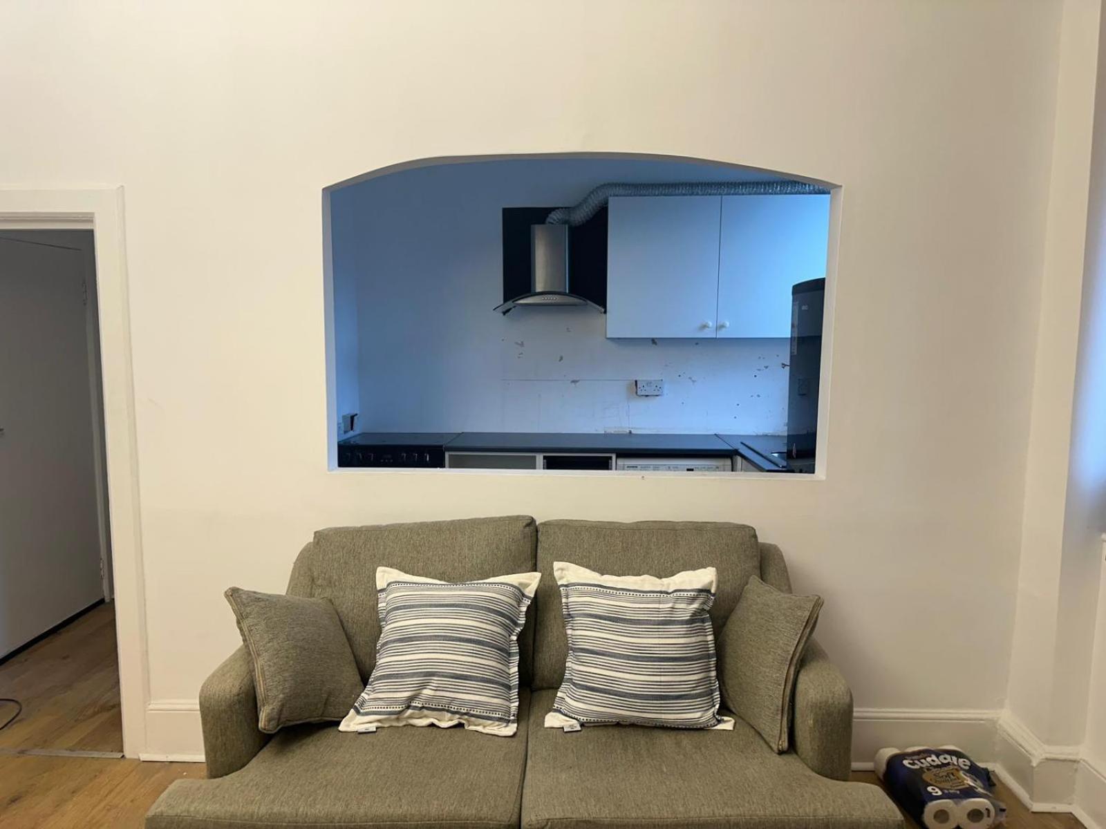 First Floor One Bed In West Apartamento Londres