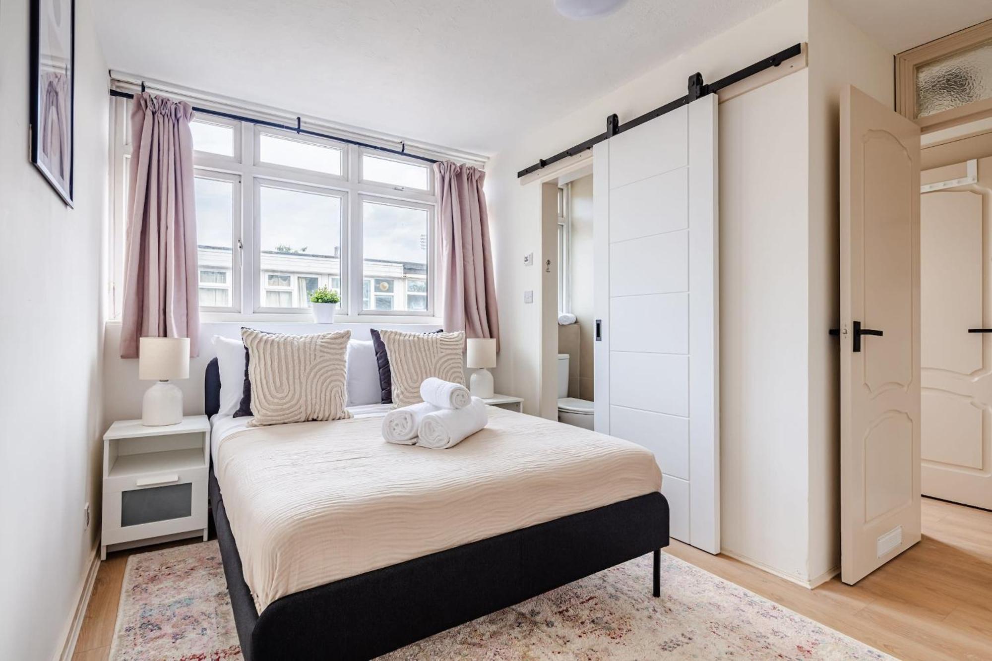 River Thames & Tate Britain - 4br With Patio - Cityapartmentstay Apartamento