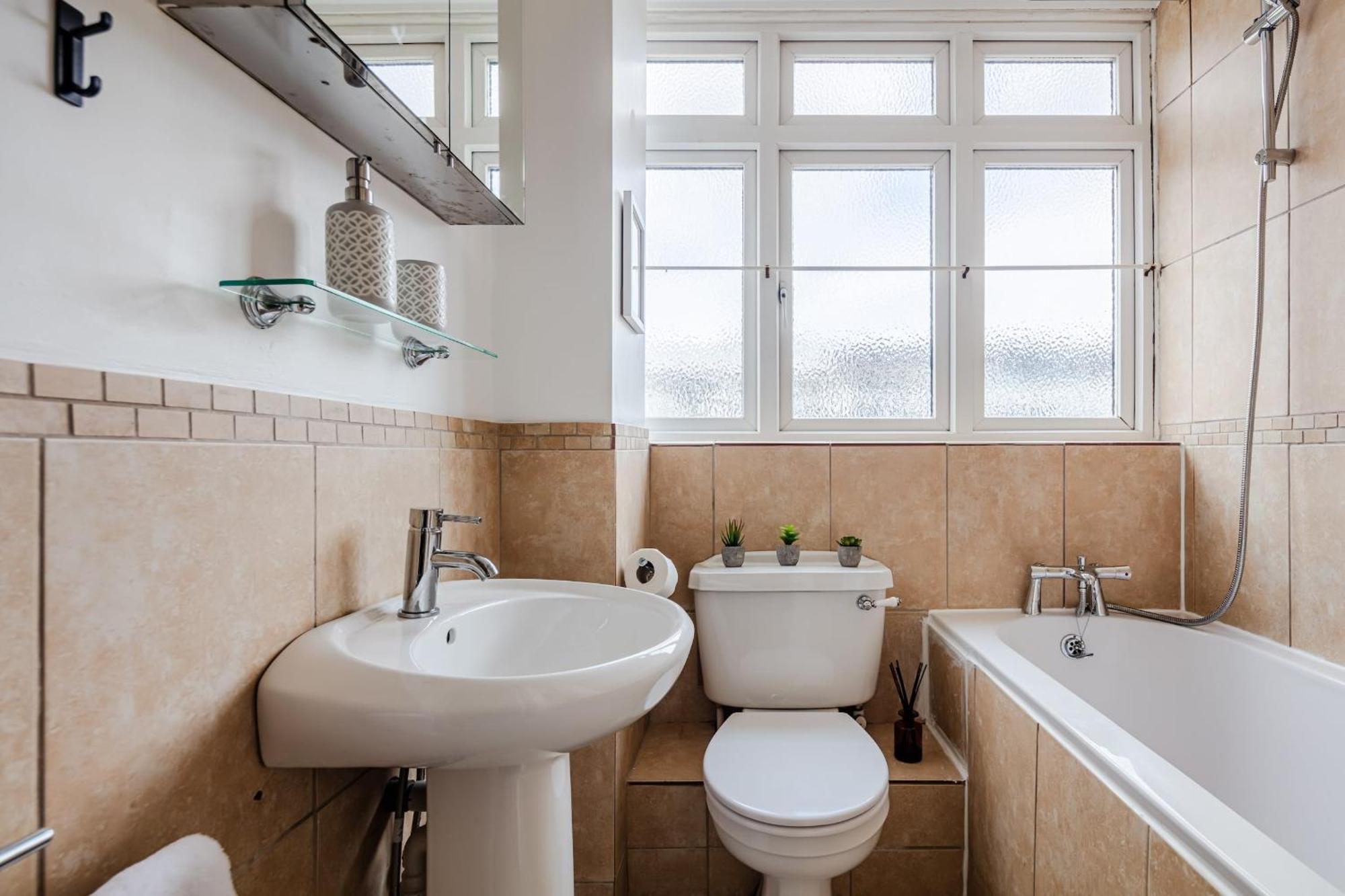 Apartamento River Thames & Tate Britain - 4br With Patio - Cityapartmentstay Londres