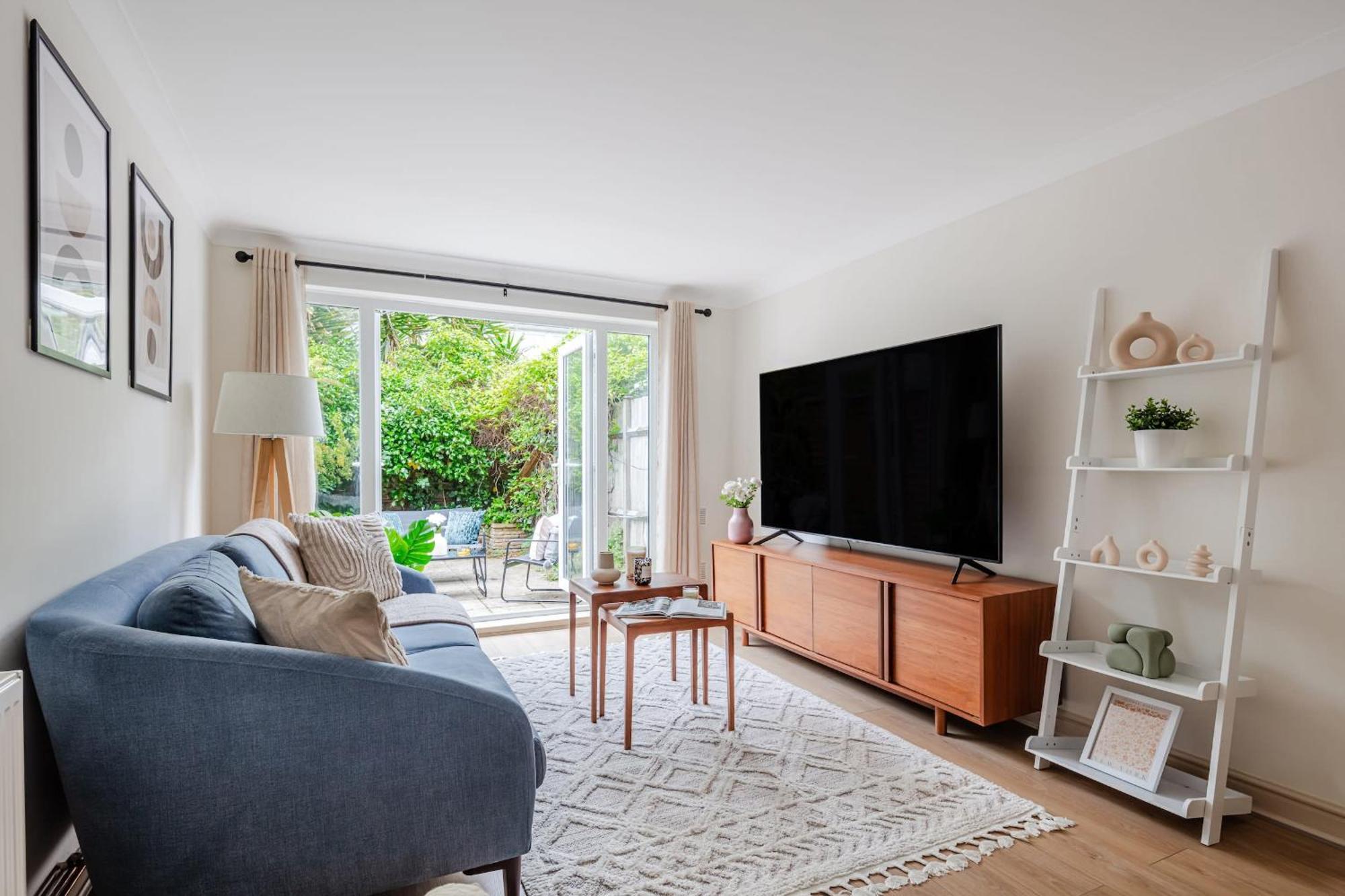 Apartamento River Thames & Tate Britain - 4br With Patio - Cityapartmentstay *