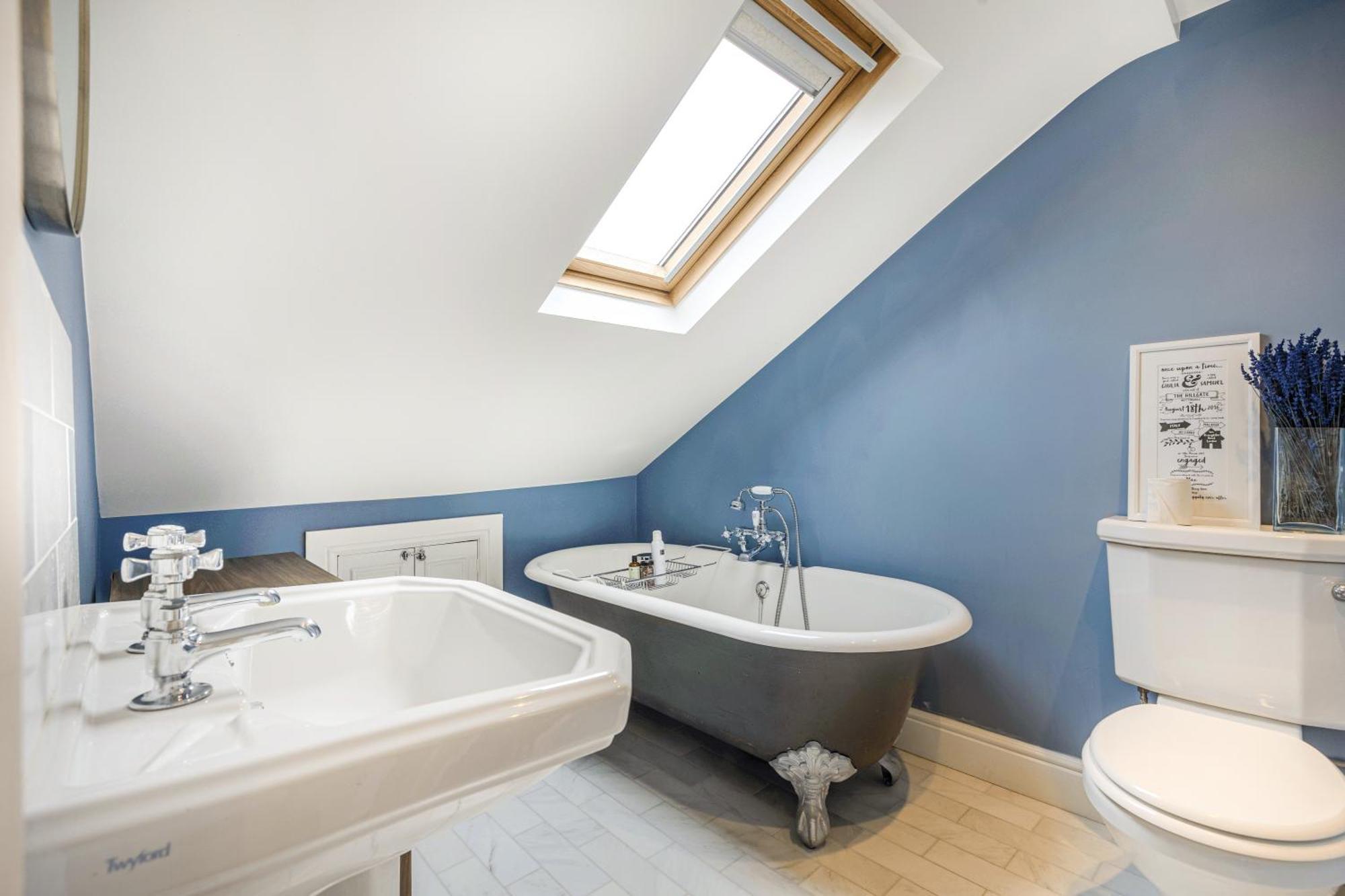 Peaceful Multilevel 2br Flat With Garden In Fulham Londres