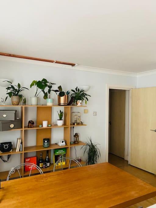 Stylish & Private Bathroom In Apartment London
