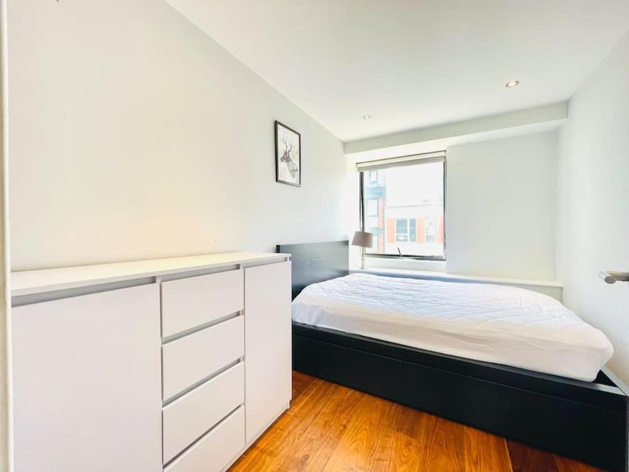 Luxury Two Bedroom Living - & Westminster Appartement