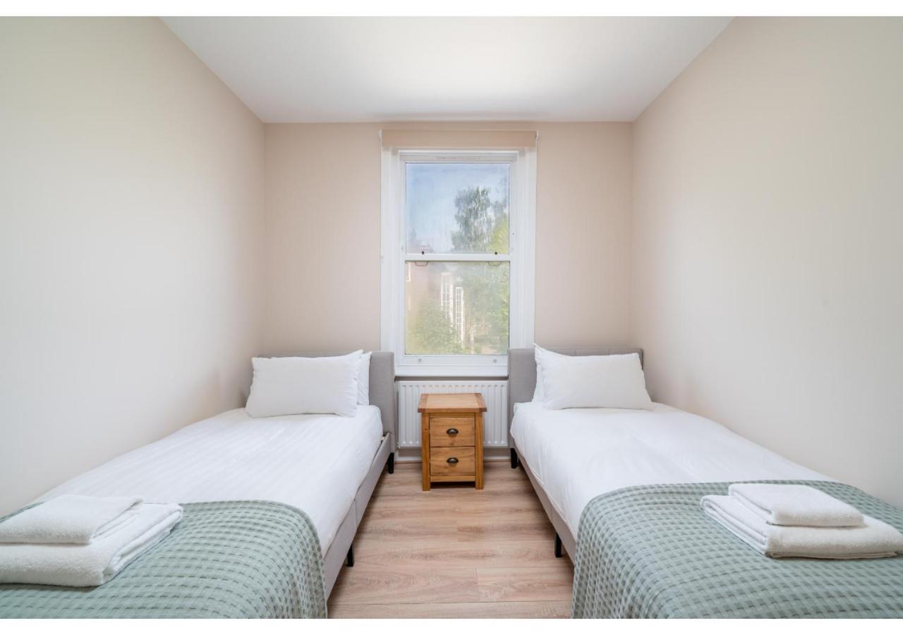 Joivy Splendid Townhouse Flat With Backyard Appartement Londres