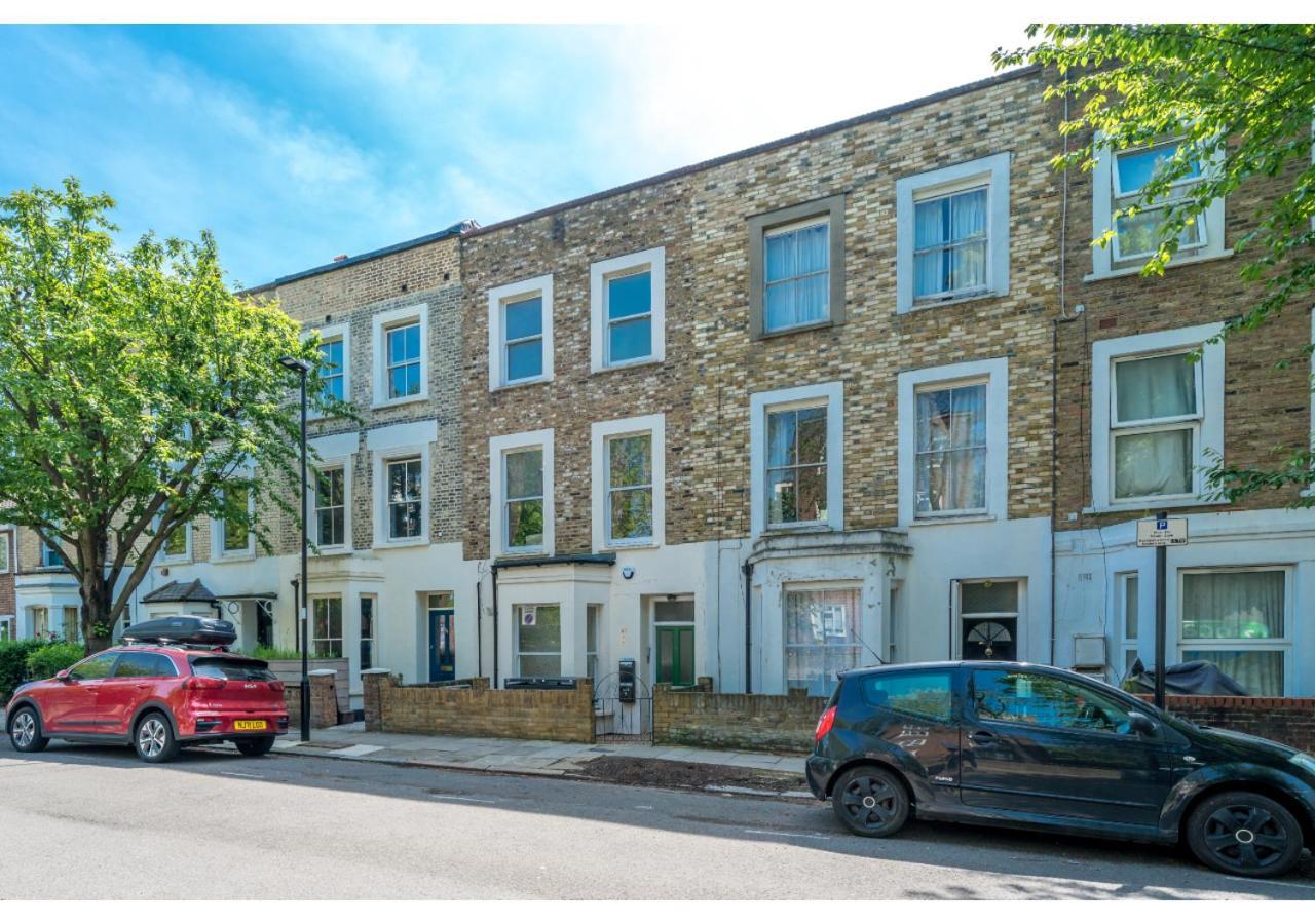 Joivy Splendid Townhouse Flat With Backyard Londres