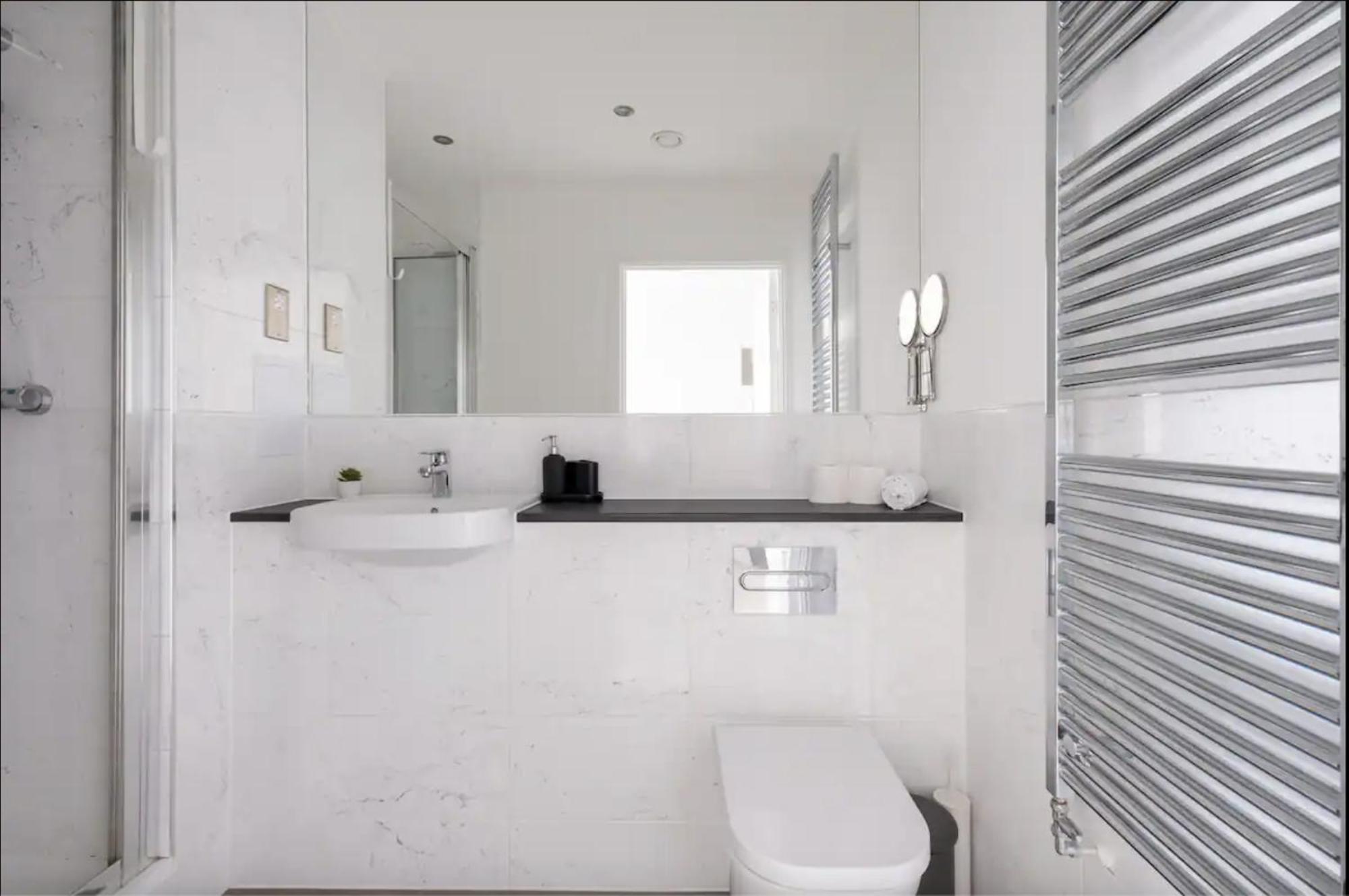 Scandi Style Flat In With Private Terrace Apartamento *
