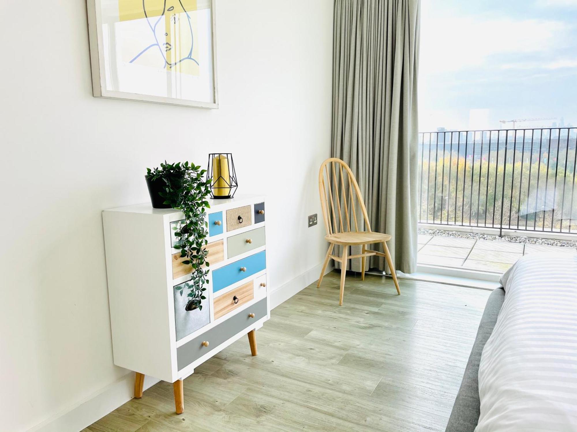 Panoramic Park And Penthouses Retreat Apartment London