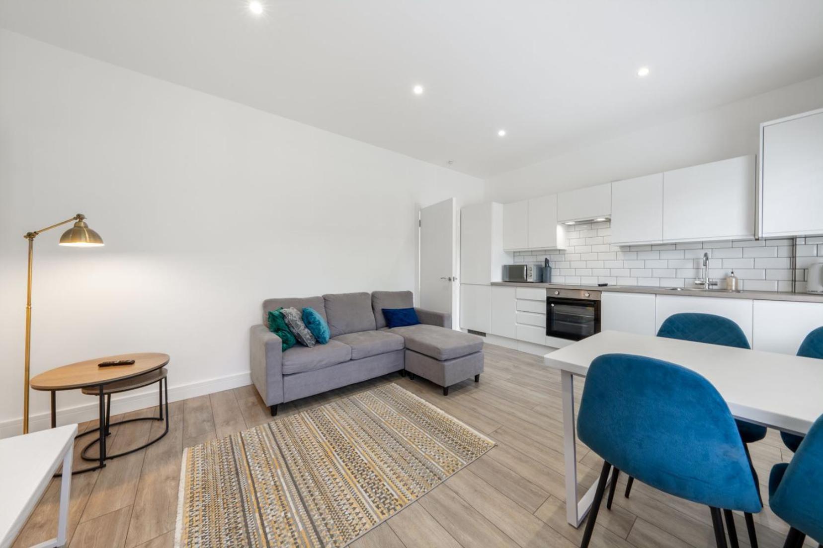 Apartamento Modern Split Level 2br Spacious Maida Vale *