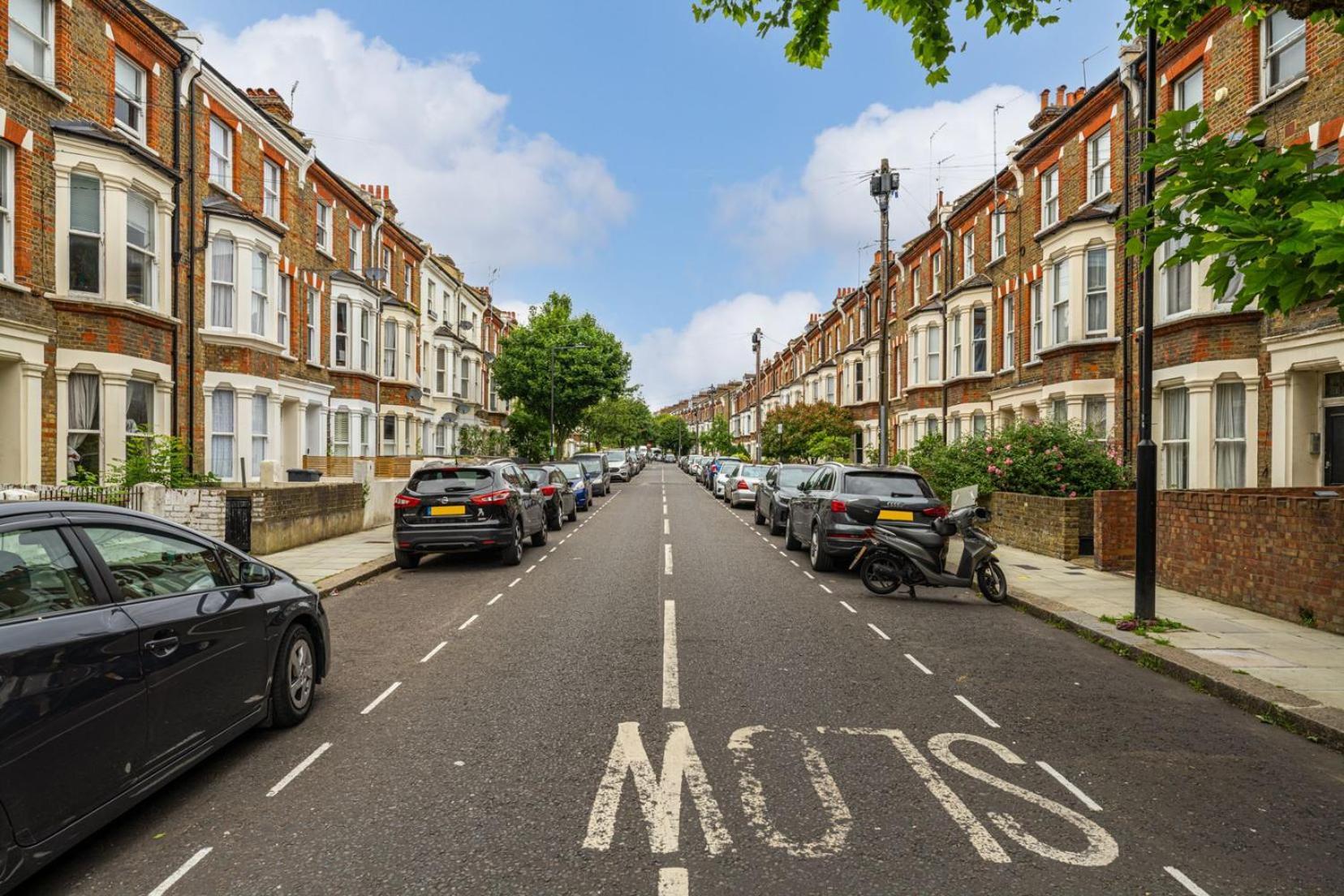 Modern Split Level 2br Spacious Maida Vale Londres