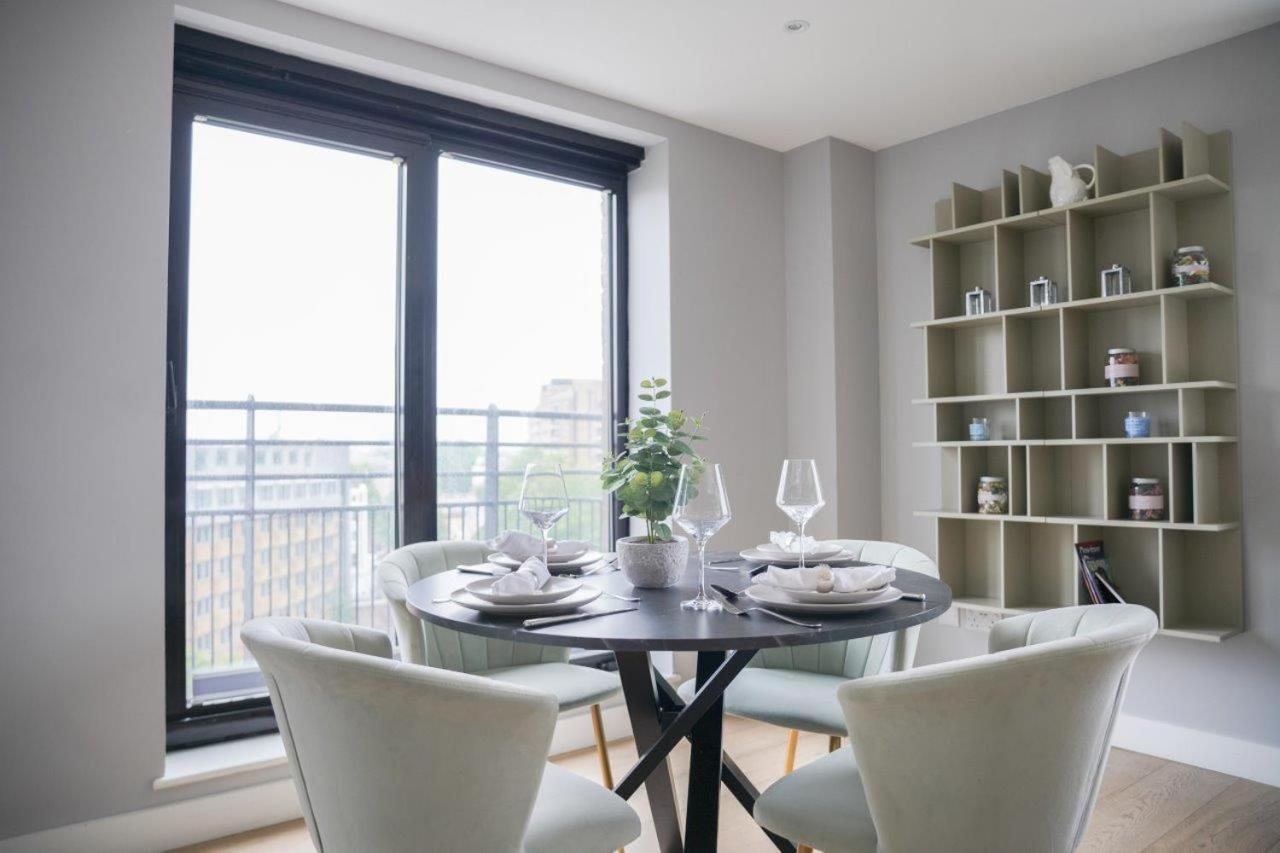 A Superb In South Kensington's Londres