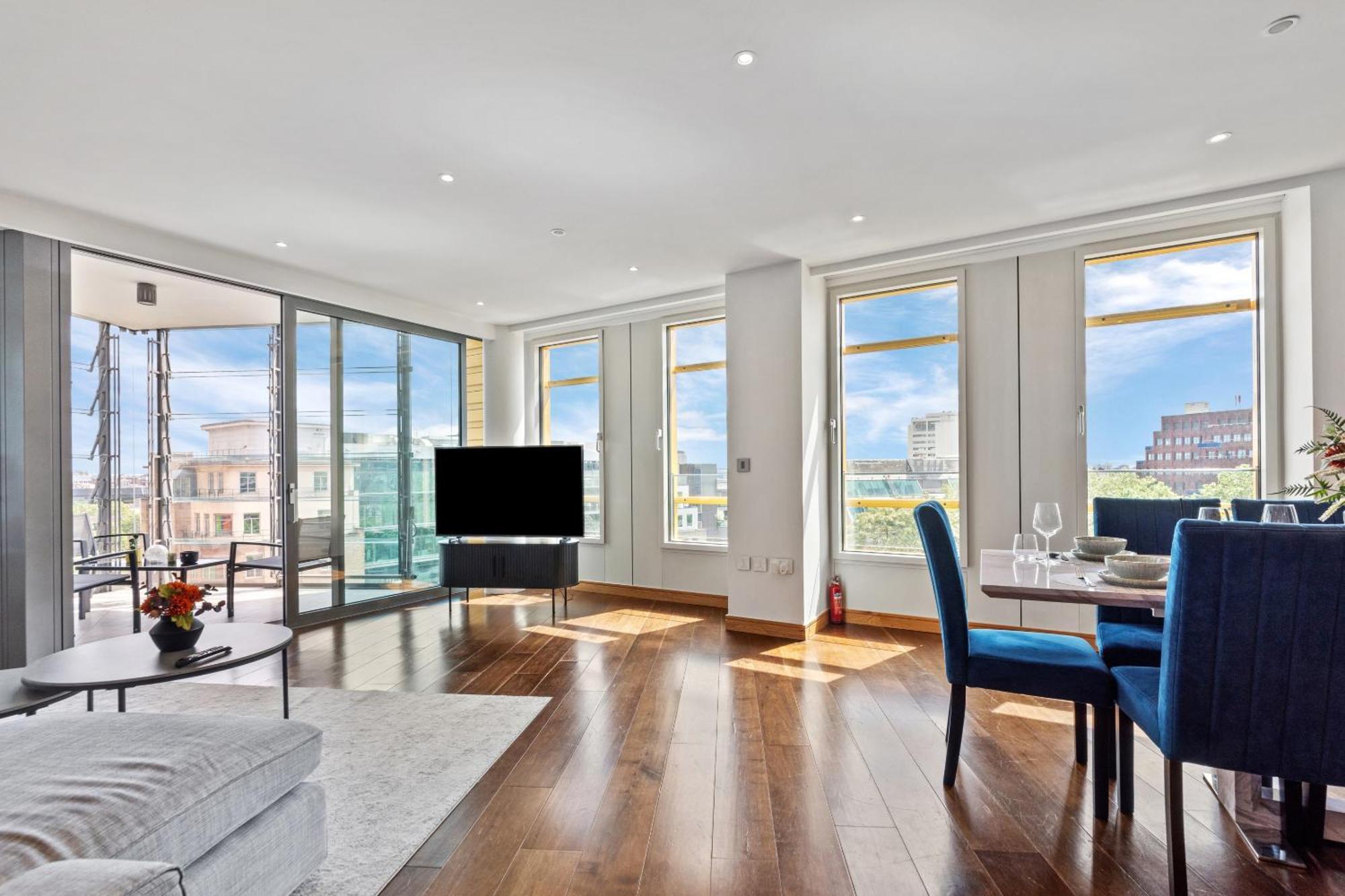 3bed 3bath With 2xbalconies In * Londres