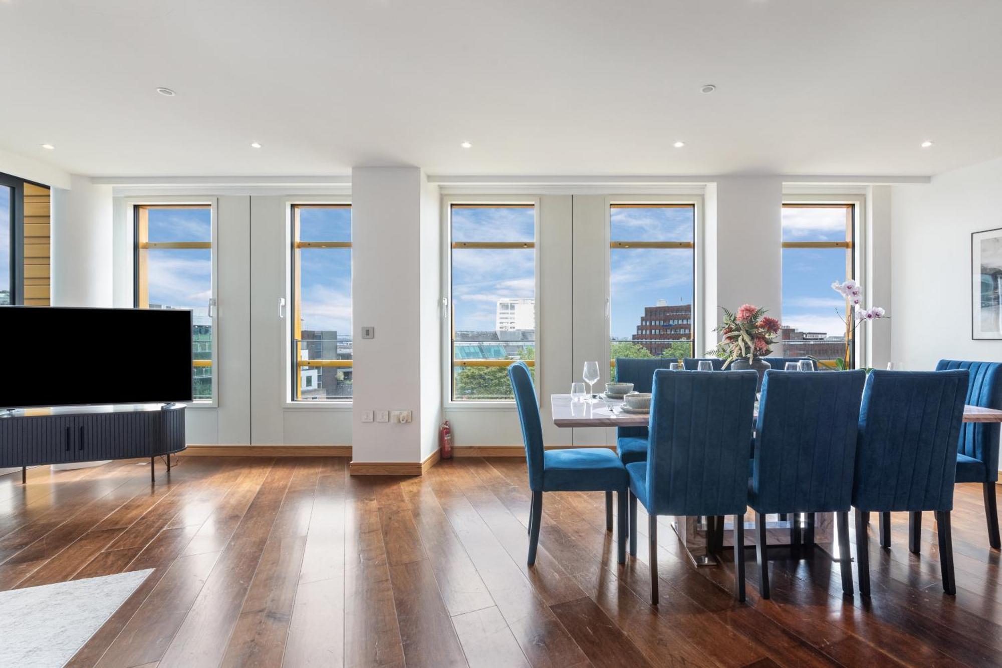 3bed 3bath With 2xbalconies In Apartamento