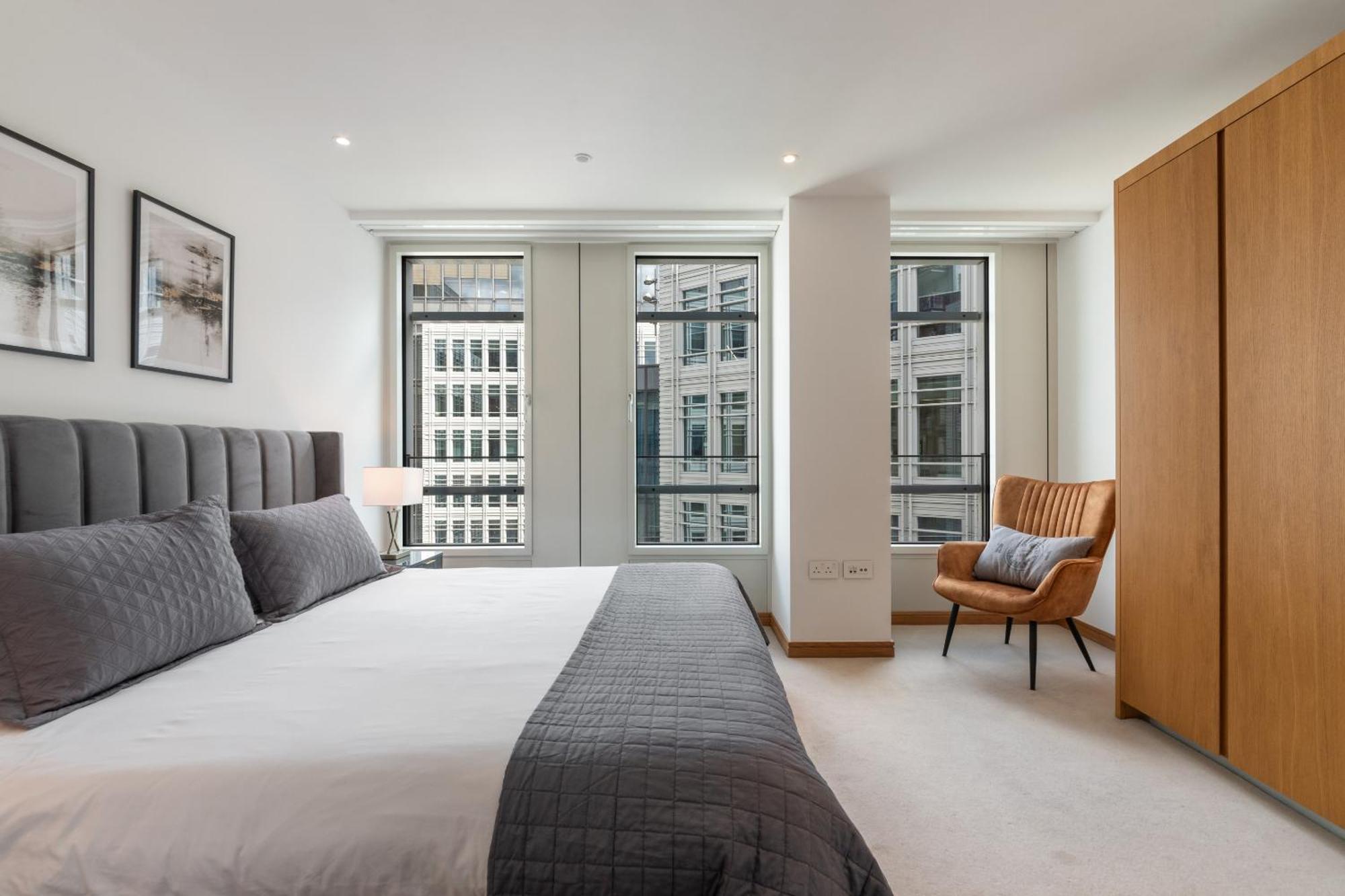 3bed 3bath With 2xbalconies In Londres