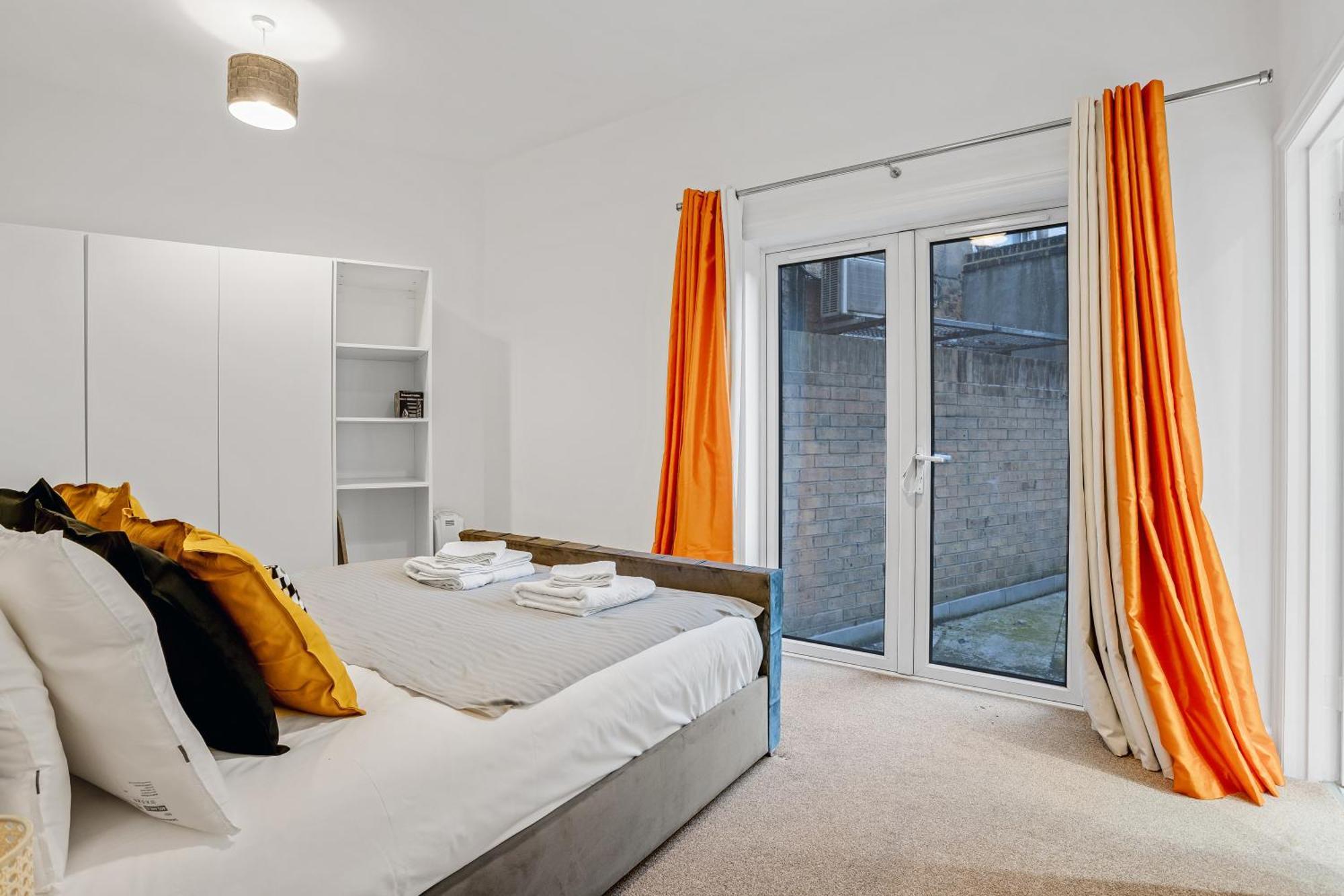 2-bed With Garden * Londres