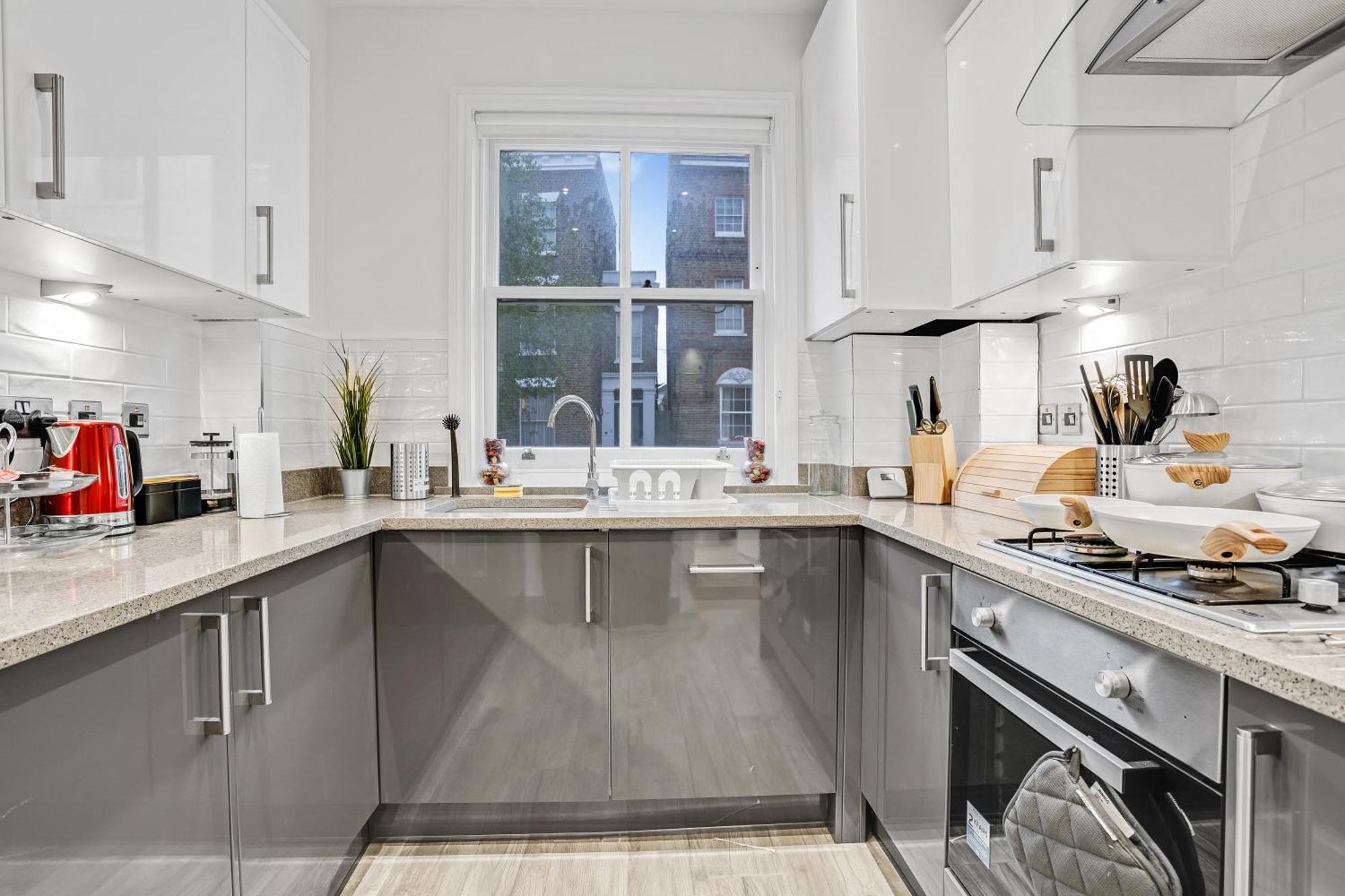 2-bed With Garden *