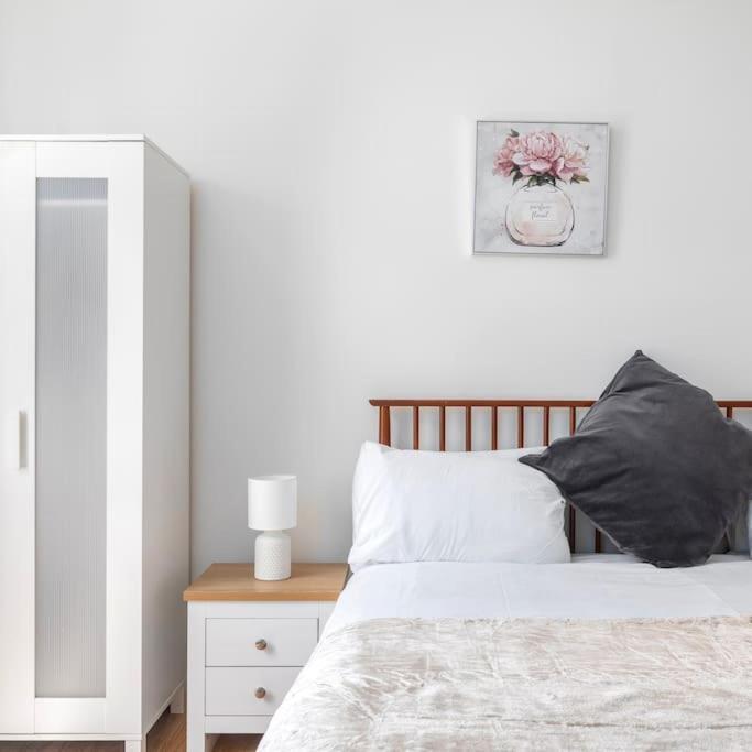 Modern 3-bedroom Haven In Vibrant Brixton Londres
