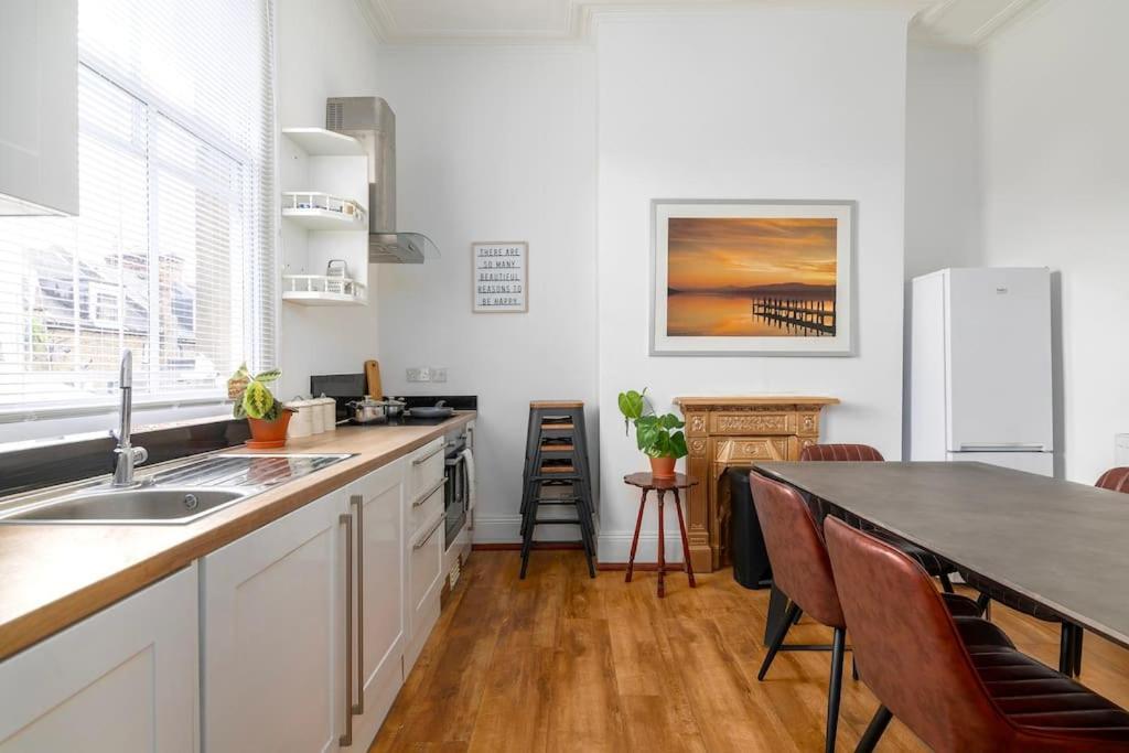 Modern 3-bedroom Haven In Vibrant Brixton Apartamento *