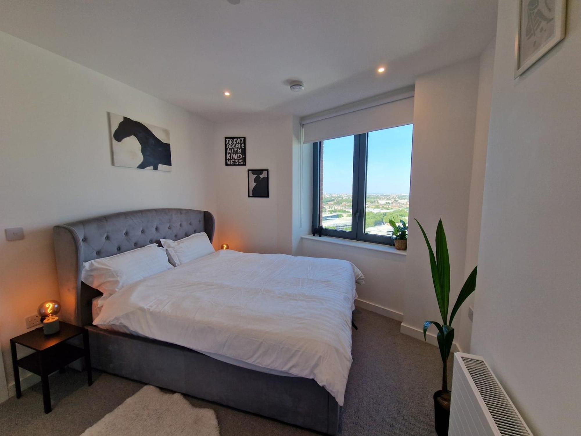 Lovely View Near Floor, 1gb Wifi, Near Canary Wharf, City, Stratford, Free Coffee, Snacks, Milk Apartamento Londres