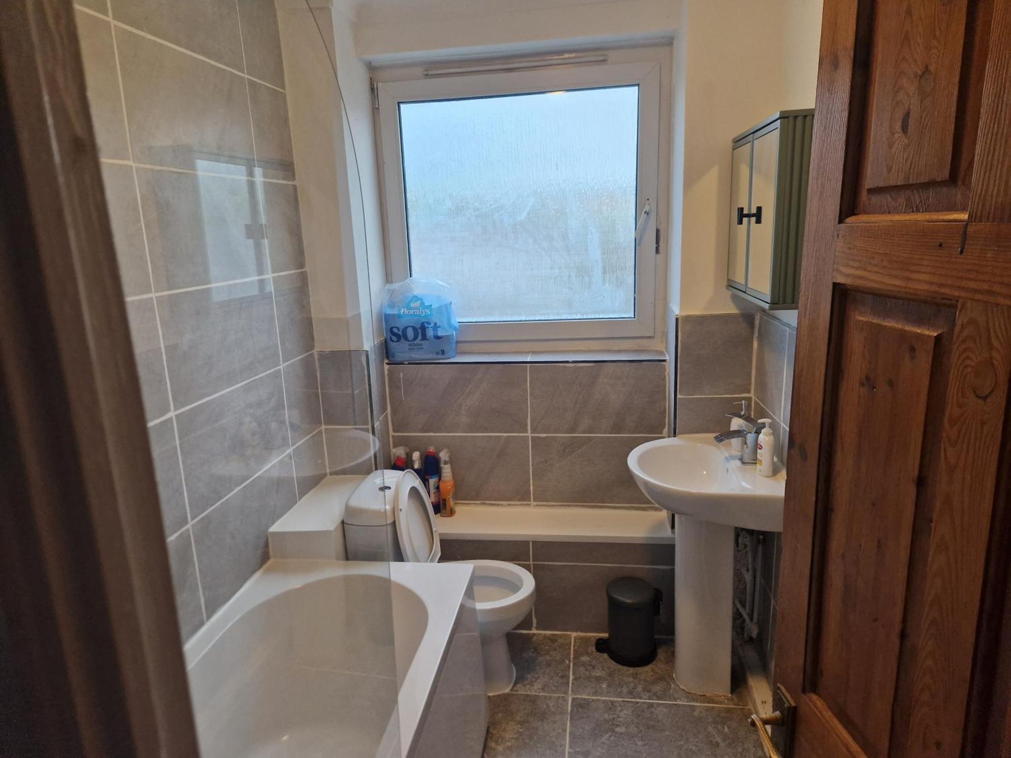 Appartement A Lovely Two Bedrooms Flat *