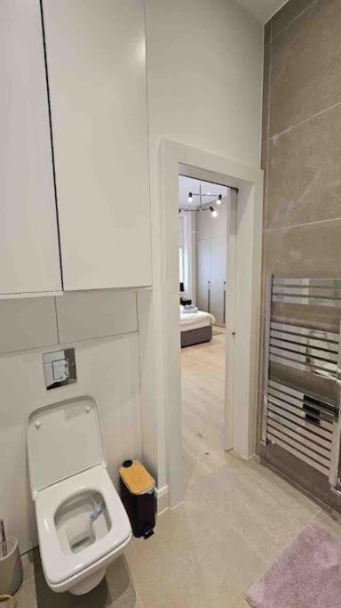 Luxury 2-bed Flat With Garden In Hampstead Mansion *