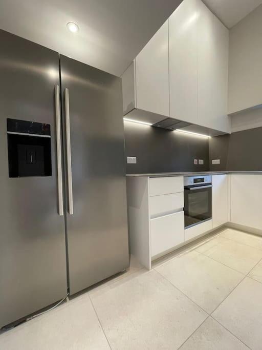 Luxury 2-bed Flat With Garden In Hampstead Mansion Apartment *