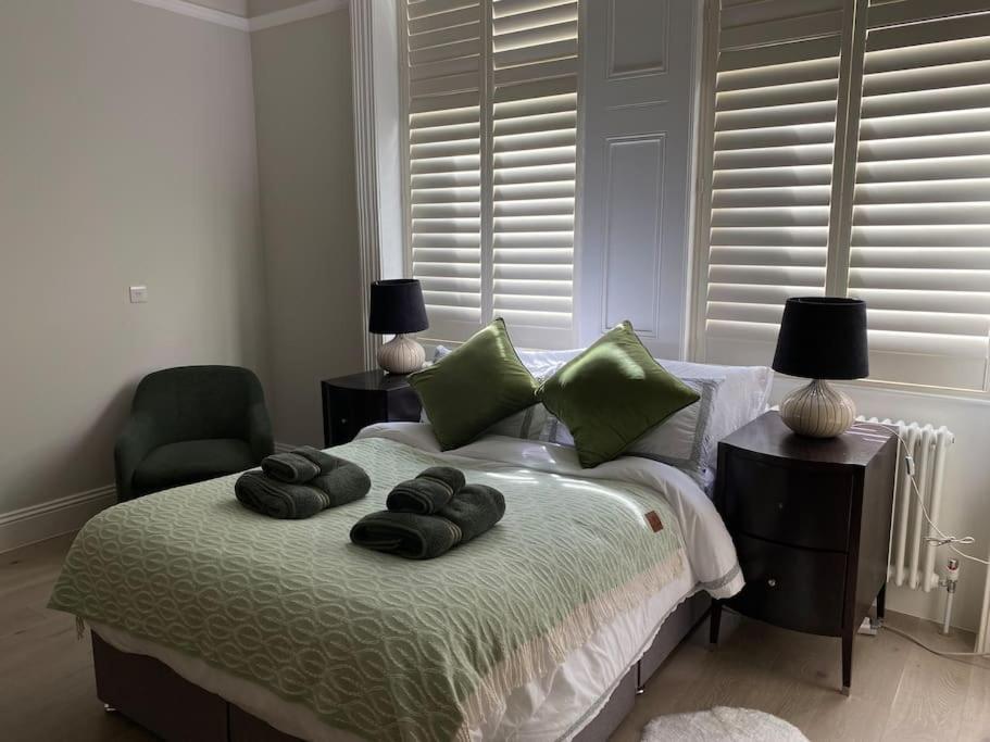 Luxury 2-bed Flat With Garden In Hampstead Mansion London