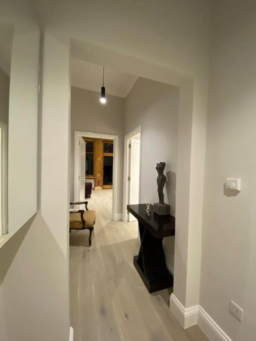 Apartment Luxury 2-bed Flat With Garden In Hampstead Mansion
