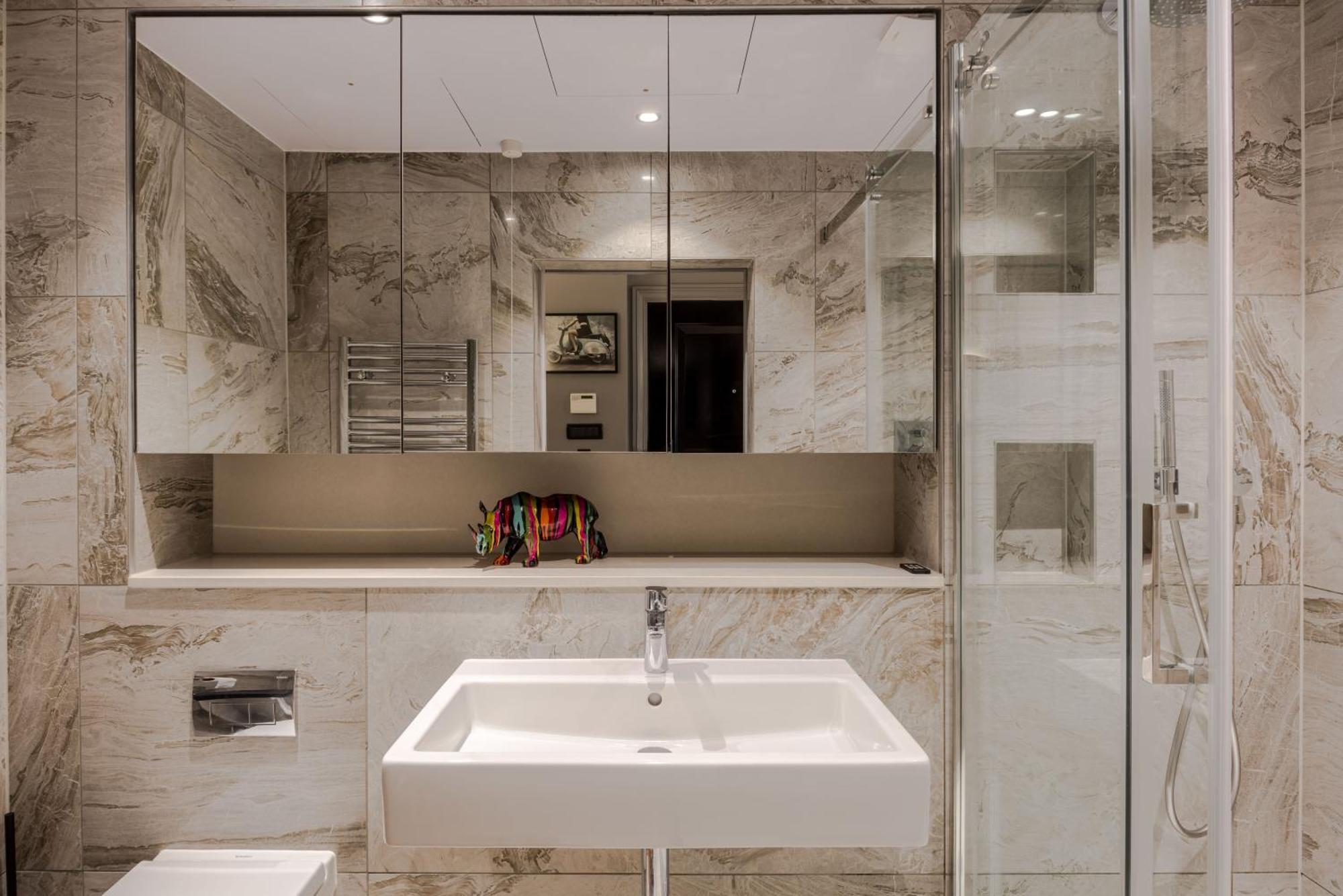 The Secret Chamber - Covent Garden By Frankie Says Appartement