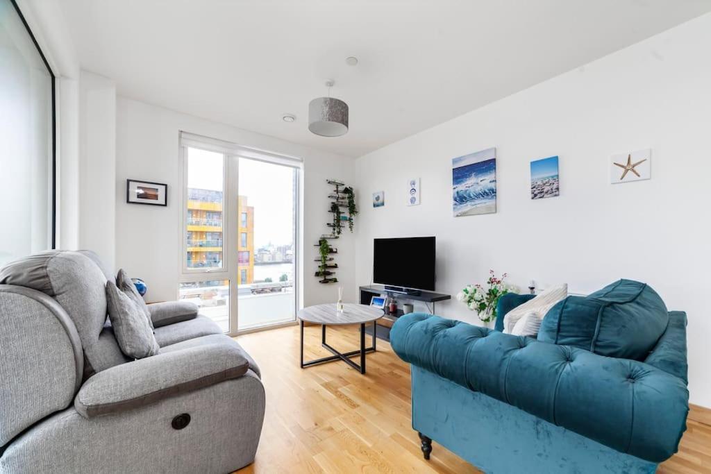 Modern 1-bed With Panoramic View In Appartement
