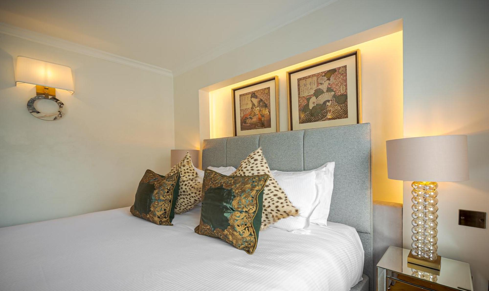 Charming 2 Bed Flat In Knightsbridge London Balcony View Of Harrods Apartamento Londres