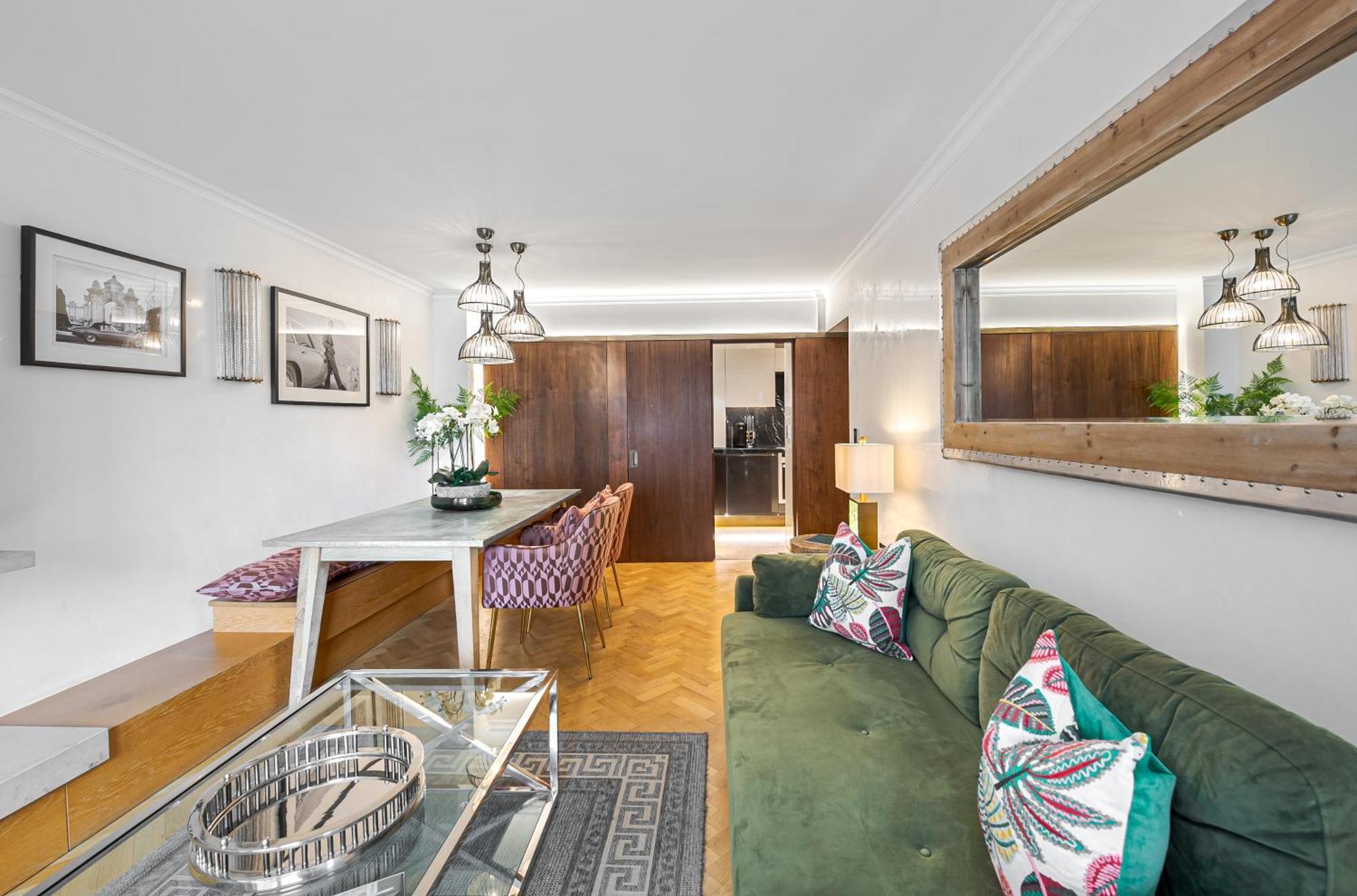 Charming 2 Bed Flat In Knightsbridge London Balcony View Of Harrods Apartamento Londres