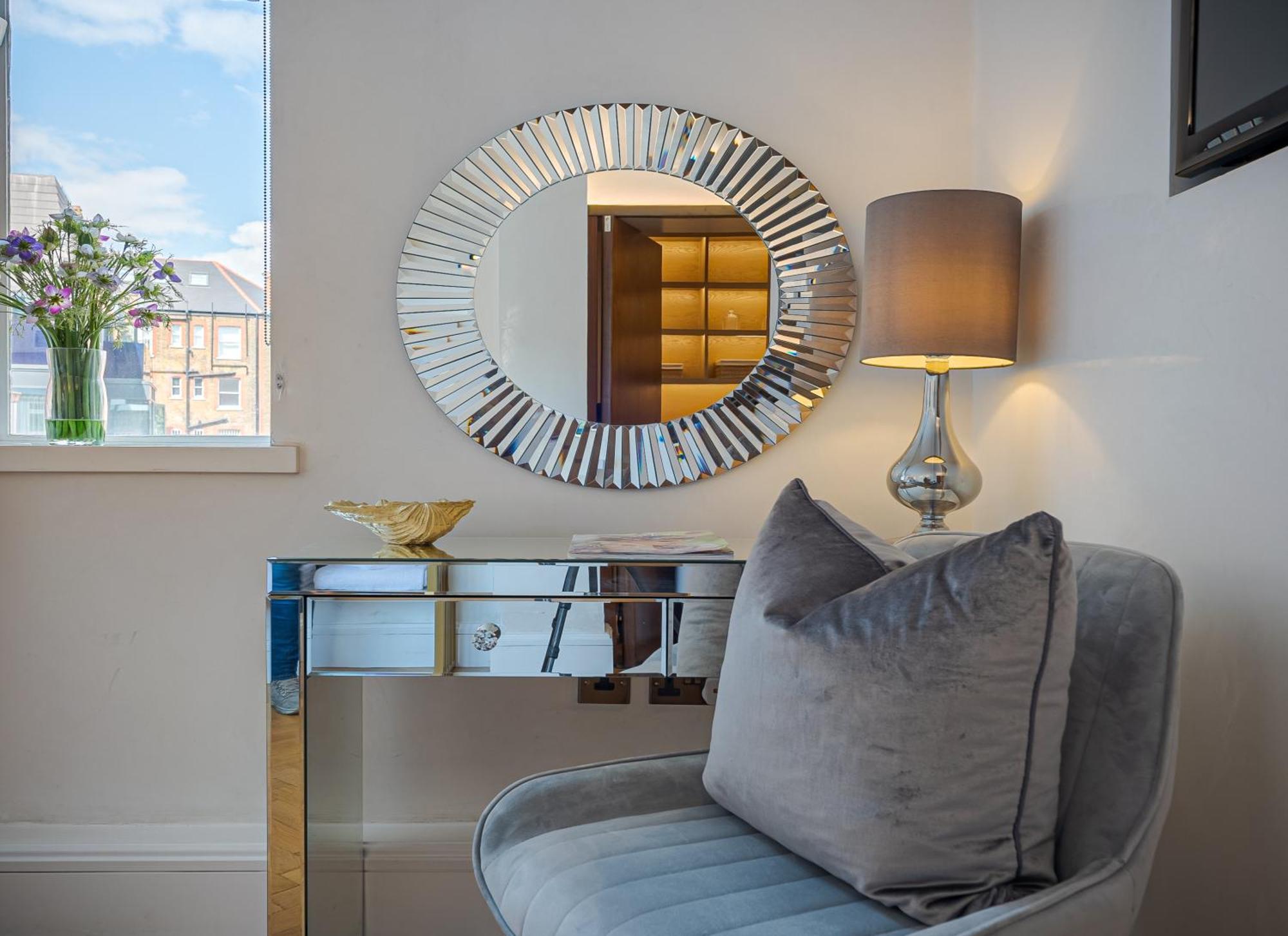 Apartamento Charming 2 Bed Flat In Knightsbridge London Balcony View Of Harrods