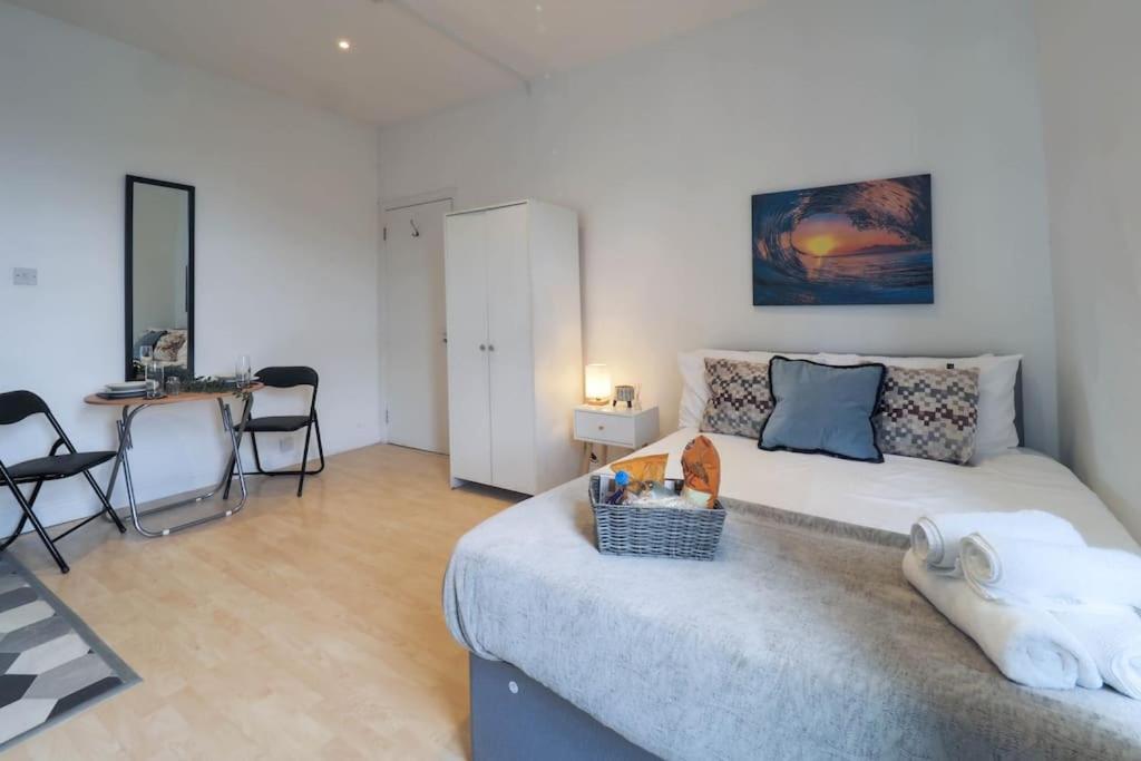 Appartement S4 Studio In The Heart Of Kilburn Zone2