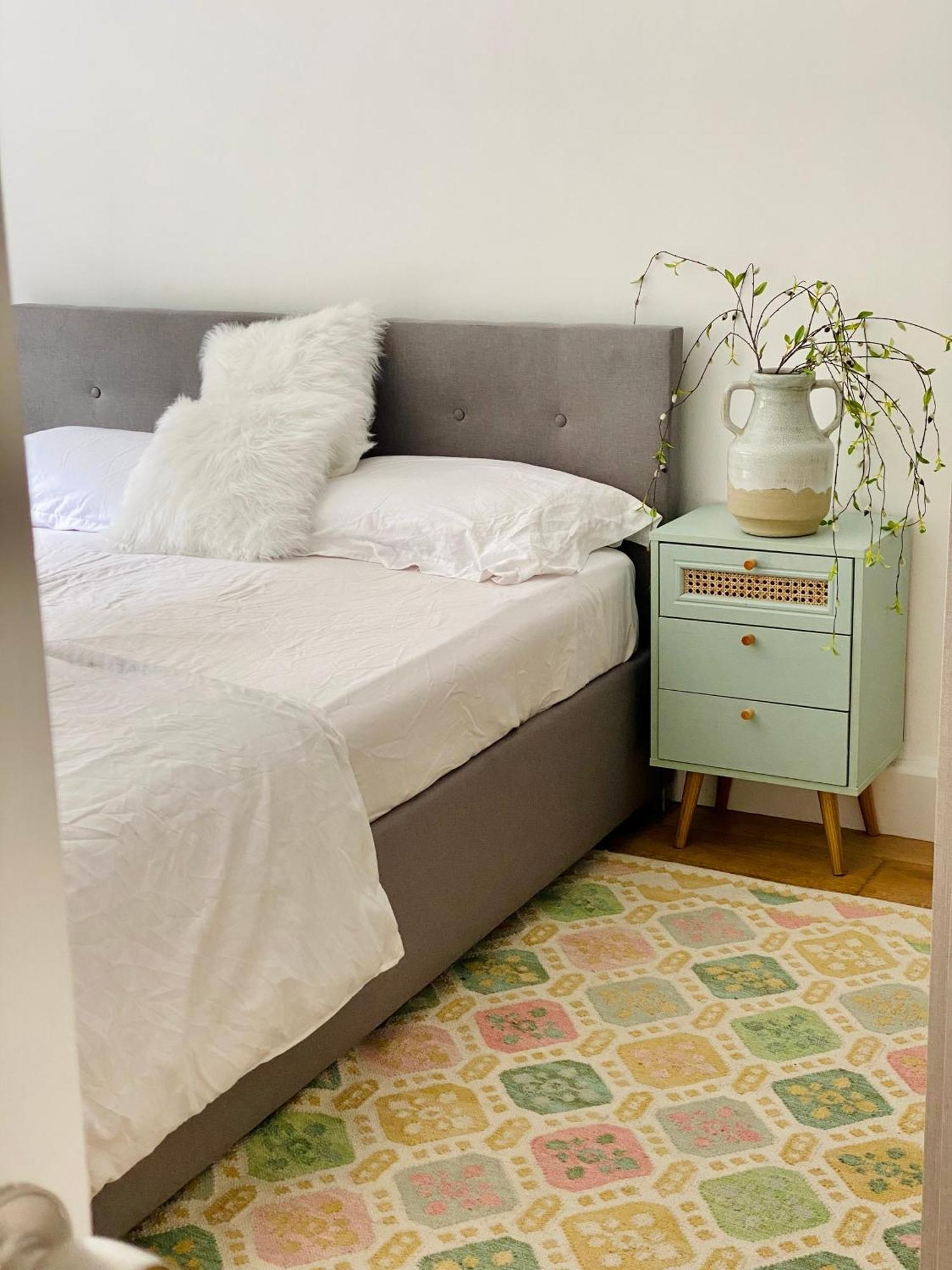 Privatunterkunft Richmond - Double Bedroom With Garden View