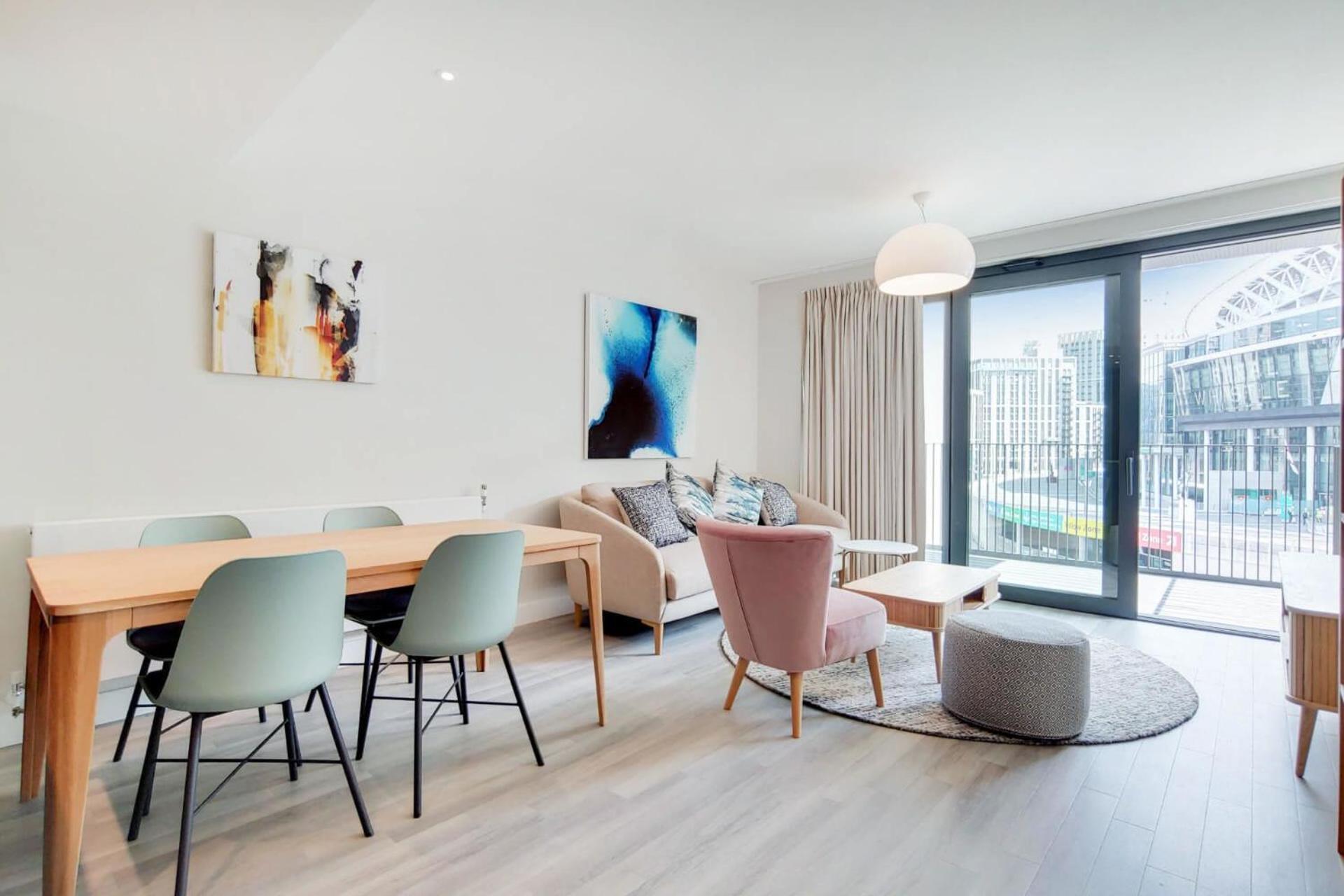 Chic And Comfortable In Appartement *