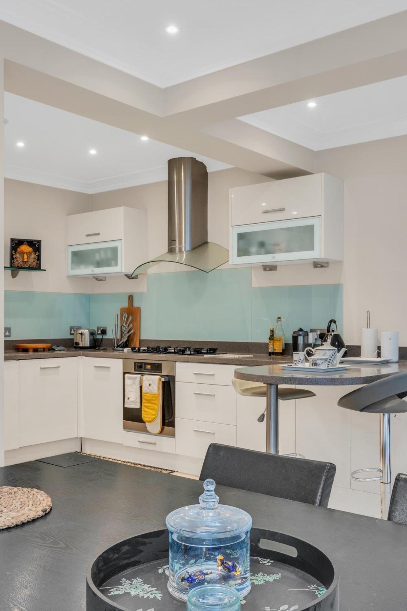Apartamento 3-bed Grand Triplex In Westminster