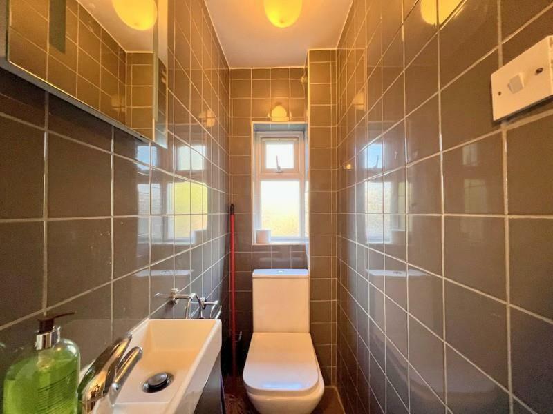 Aparthotel Central Acton House *