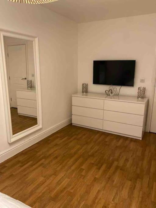 Apartamento Heart Of Streatham High Street *