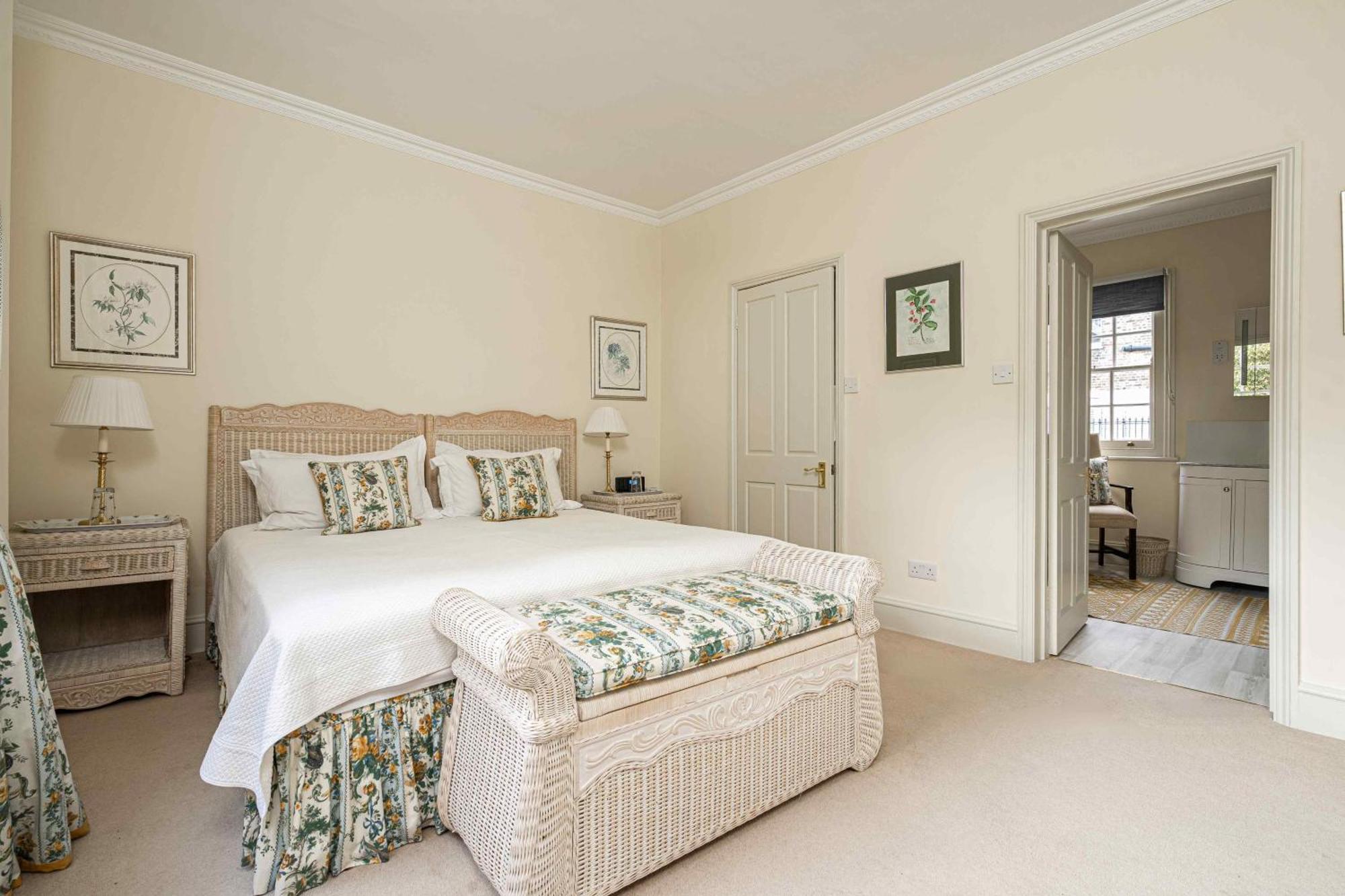 Appartement Exquisite Townhouse With Patio Londres