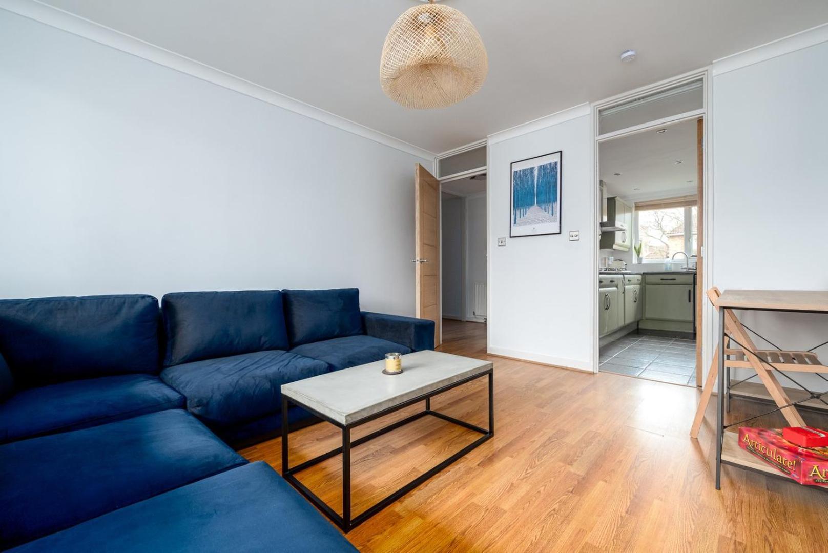 Apartamento Guestready - Cosy Nest With Balcony In Londres