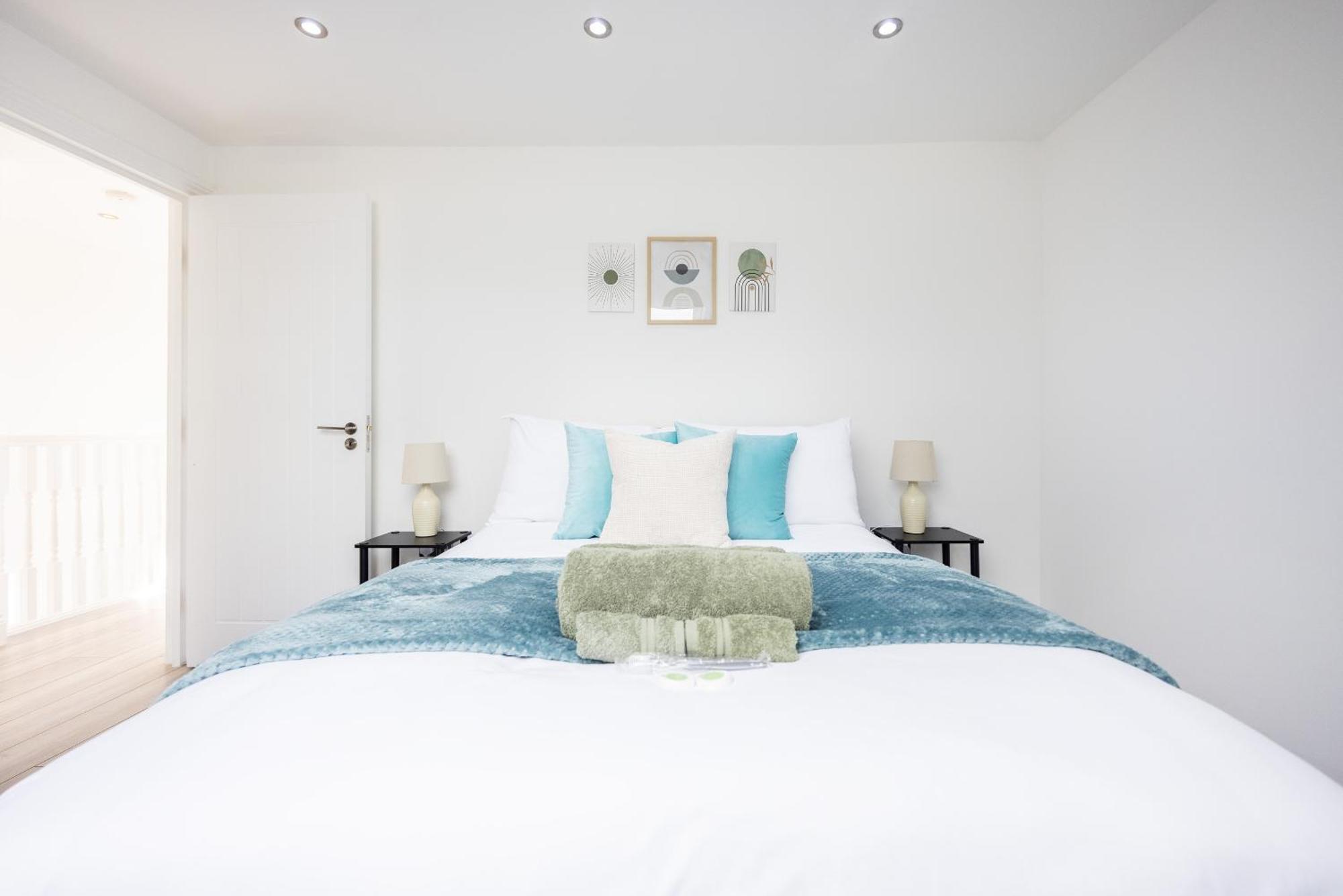 Apartamento Beautiful 3-bed In Shepherd's Bush Londres