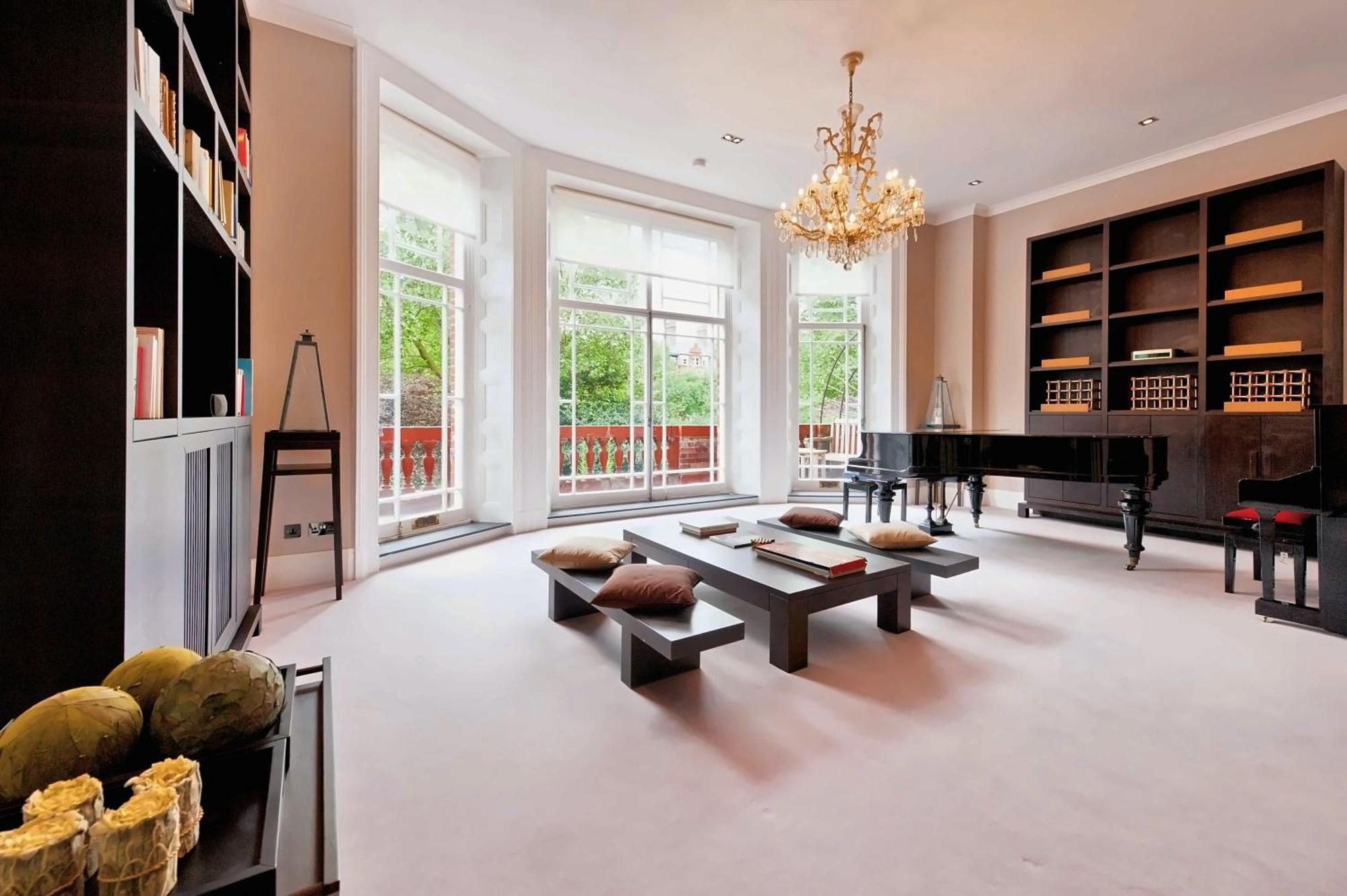 3 Bedroom Knightsbridge Appartement