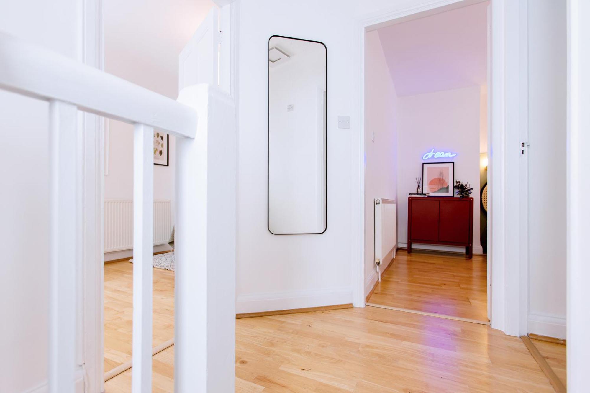 3-bed House - Next To Olympic Park & Westfield London