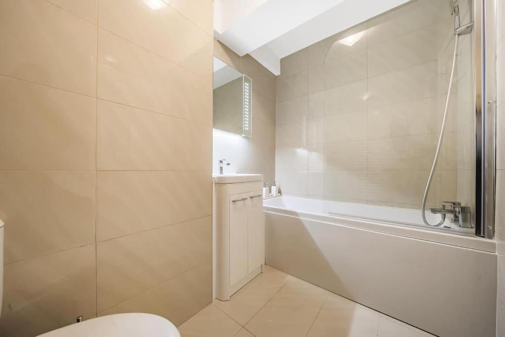 Apartamento Modern 3 Bedroom, 3 Bathroom, Parking, River View *