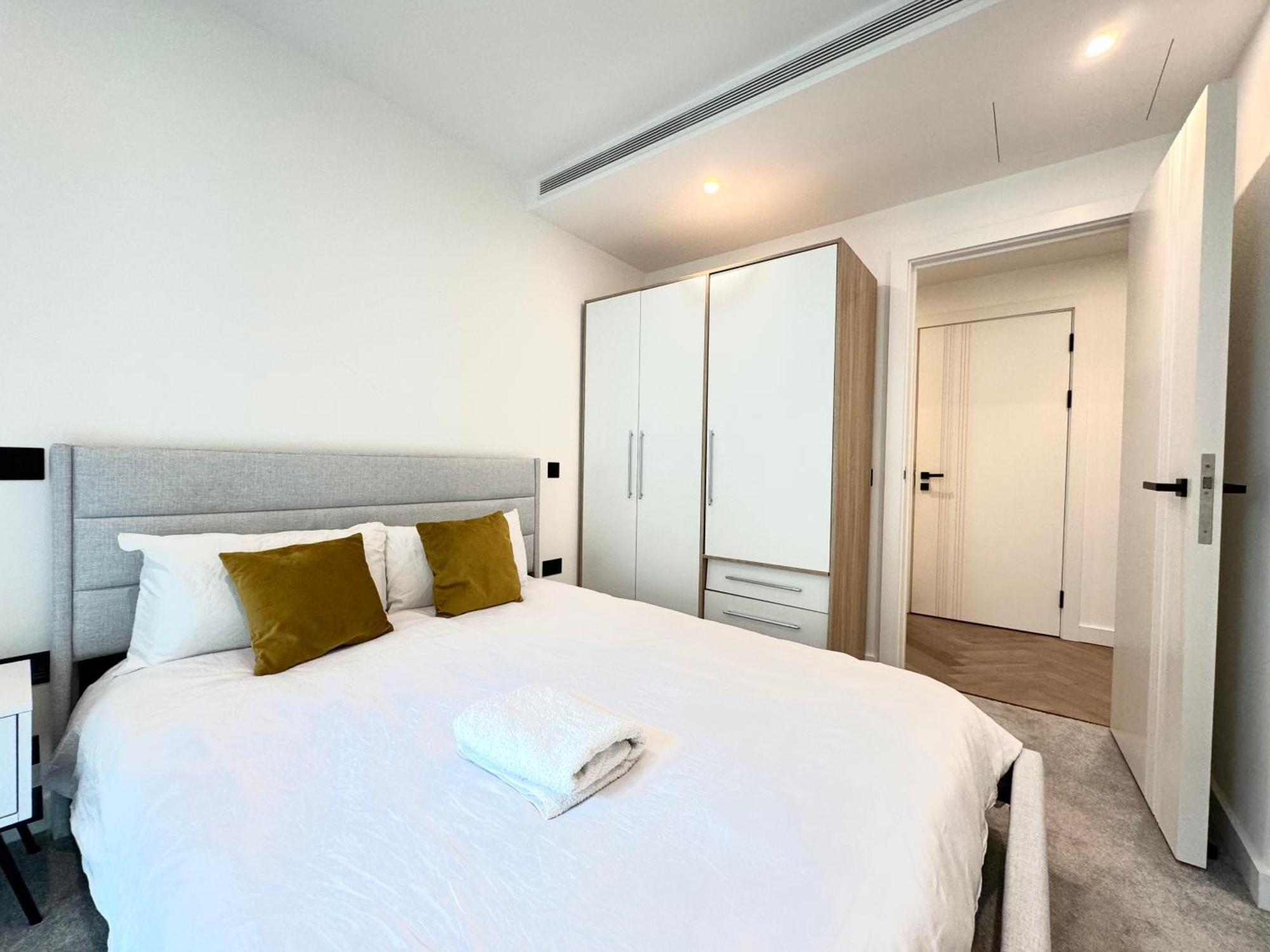 A Luxury Flat Near Tower Bridge