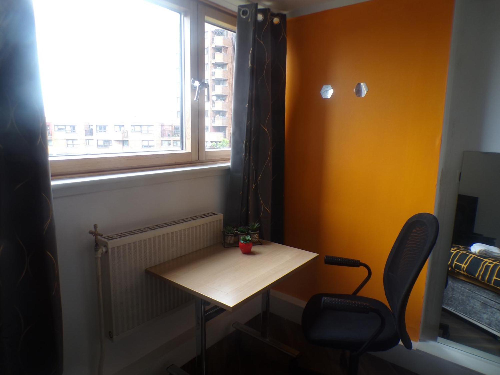Apartamento Chelsea - Orange - *